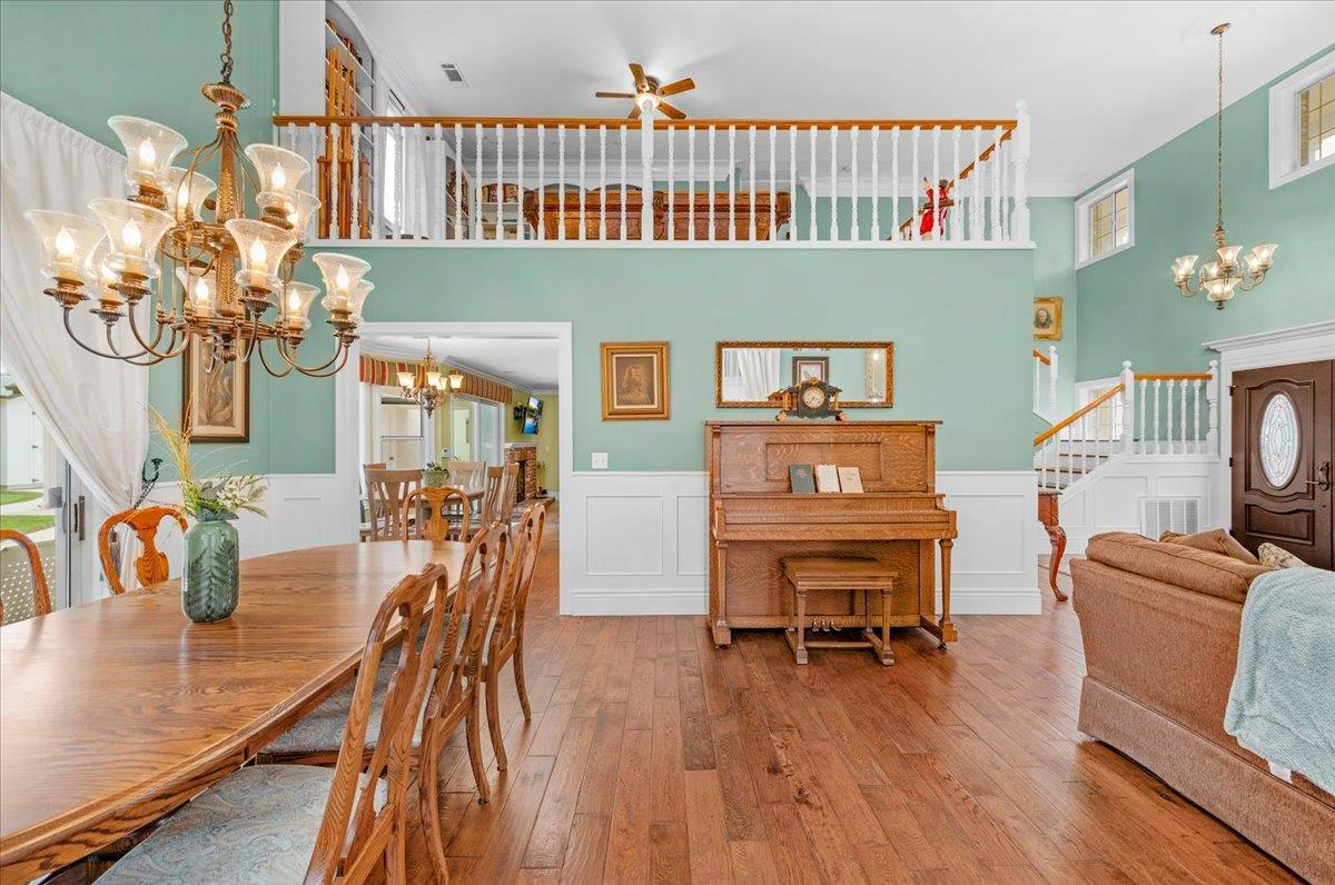 Visalia, California, 93277, United States, 4 Bedrooms Bedrooms, ,4 BathroomsBathrooms,Residential,For Sale,1973914