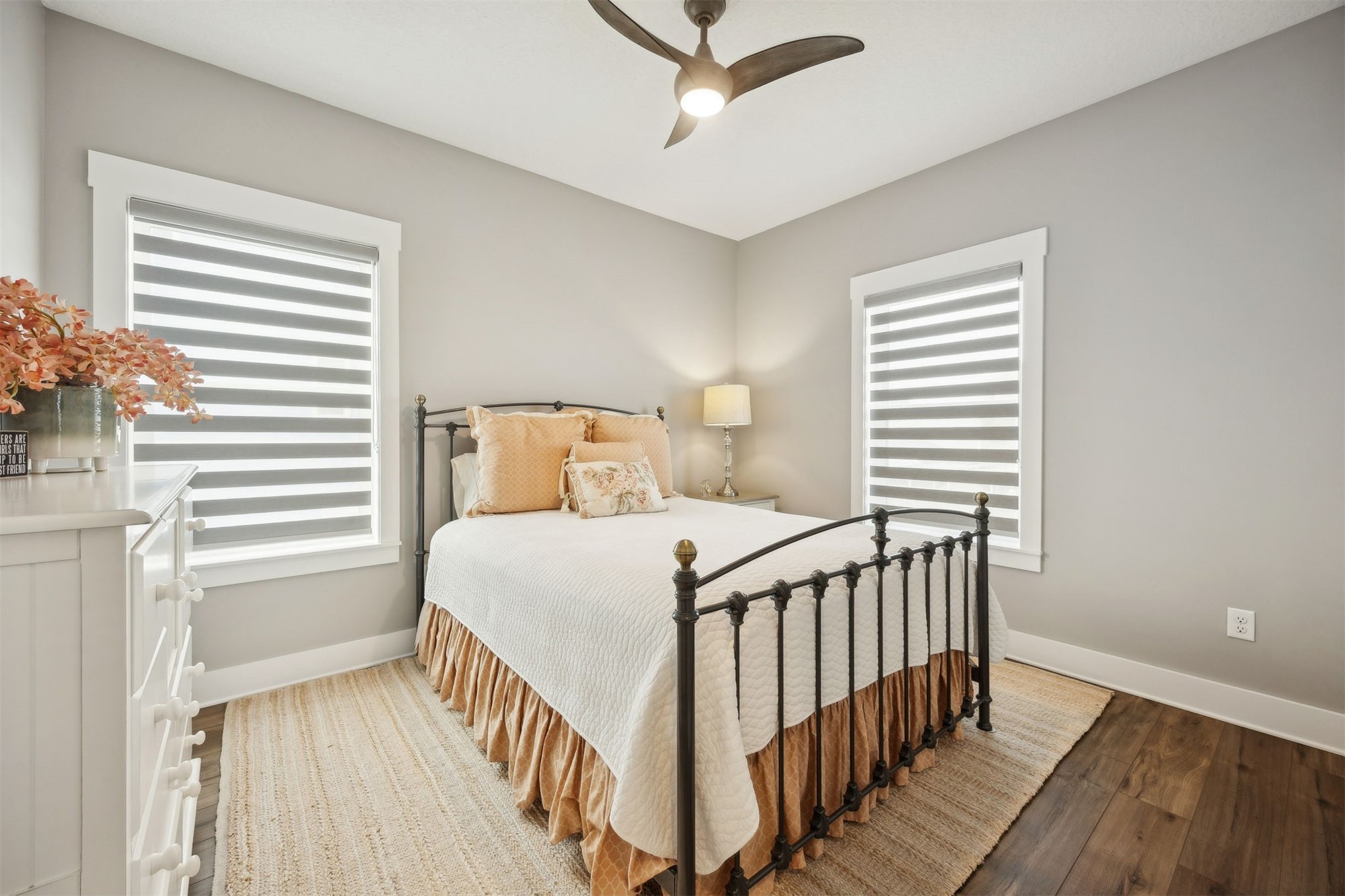 Fernandina Beach, Florida, 32034, United States, 4 Bedrooms Bedrooms, ,3 BathroomsBathrooms,Residential,For Sale,2013975