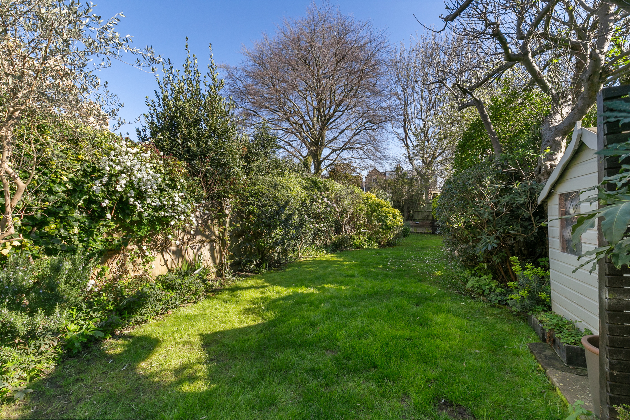  A five-bedroom family house with park views and a generous garden in Wandsworth - 物件實景
