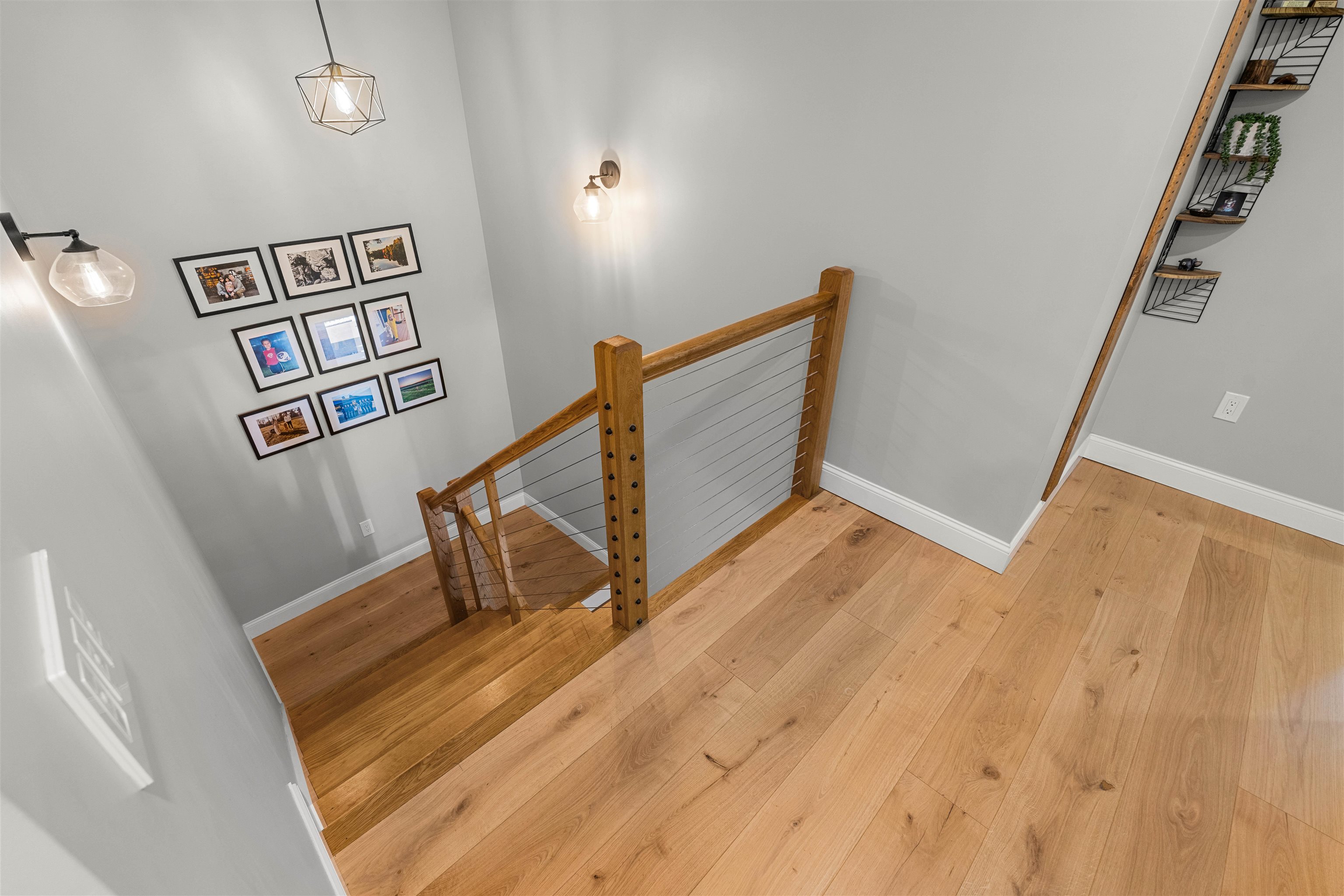 Hollis, New Hampshire, 03049, United States, 3 Bedrooms Bedrooms, ,3 BathroomsBathrooms,Residential,For Sale,1907073
