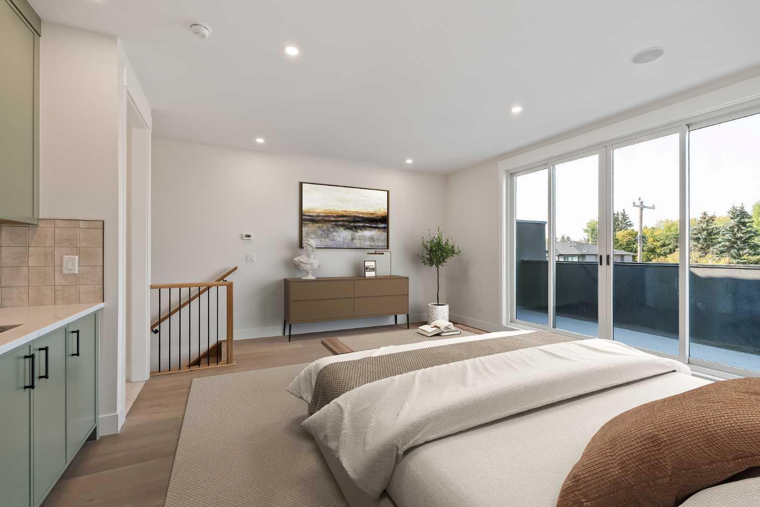 CALGARY, Alberta, T3E 2V9, CA, 4 Bedrooms Bedrooms, ,5 BathroomsBathrooms,Residential,For Sale,1987778