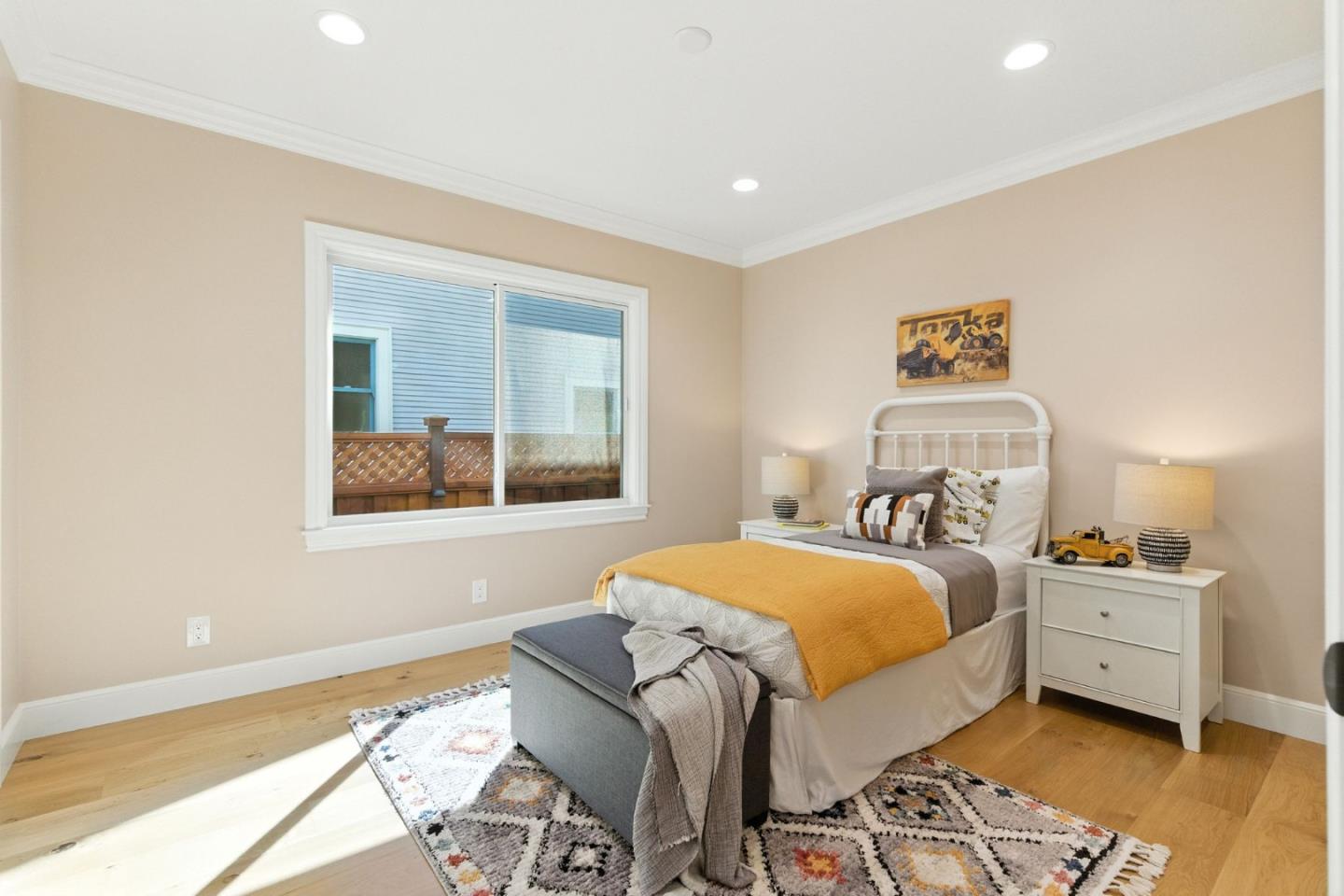 San Mateo, California, 94402, United States, 5 Bedrooms Bedrooms, ,4 BathroomsBathrooms,Residential,For Sale,1941732