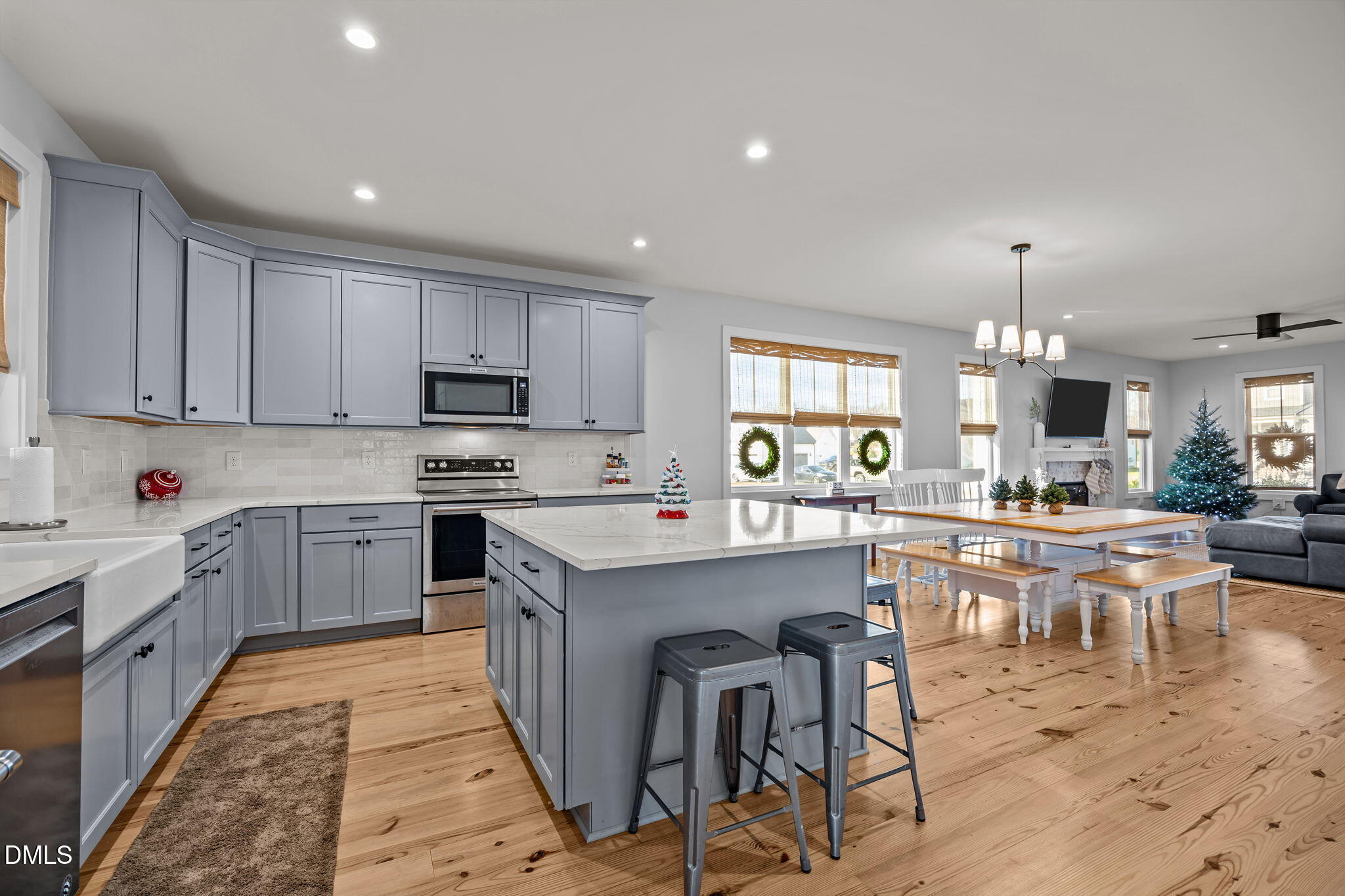 Raleigh, North Carolina, 27603, United States, 4 Bedrooms Bedrooms, ,3 BathroomsBathrooms,Residential,For Sale,2002189