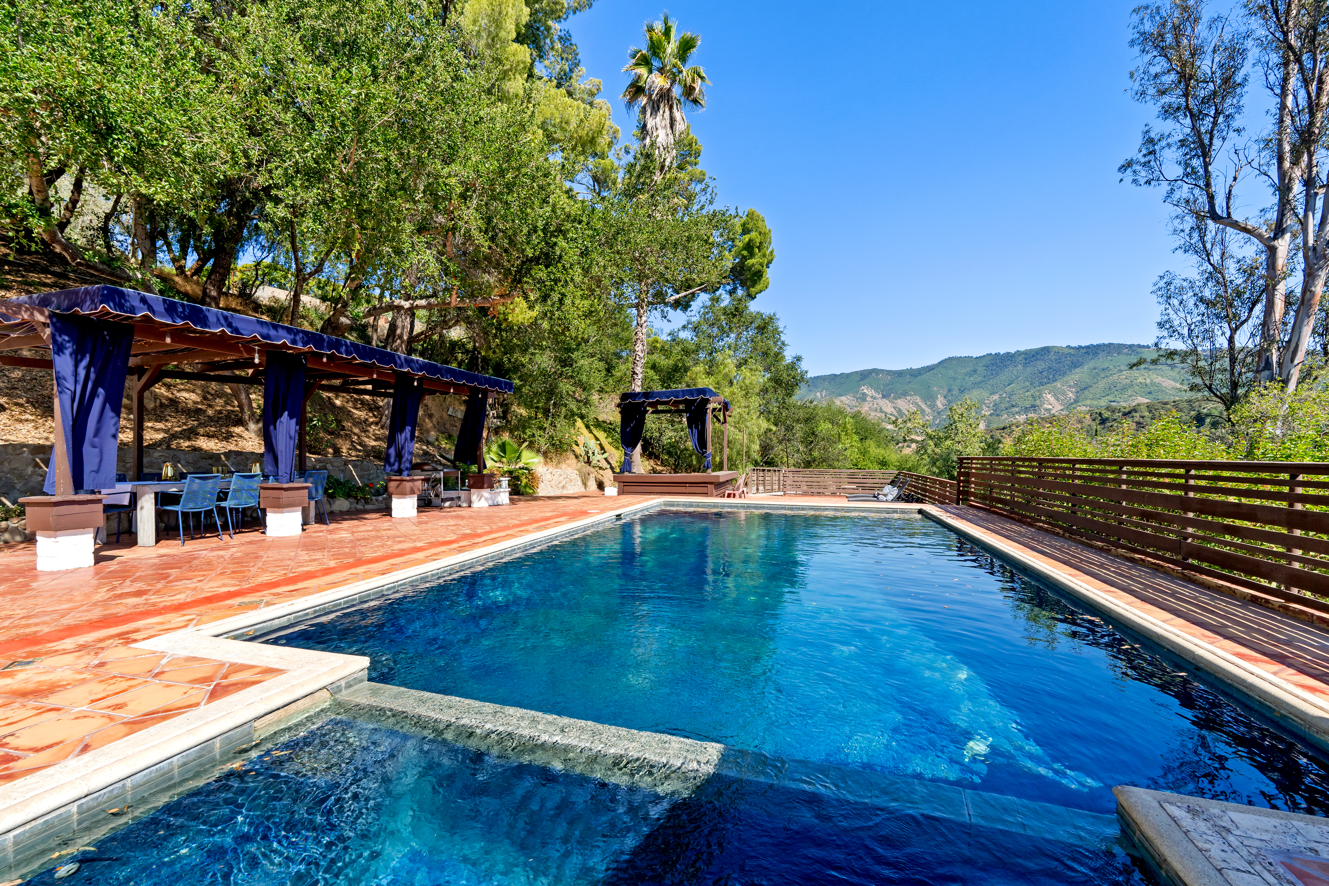  1002 Country Club Drive, Ojai, CA 93023 - 物件實景