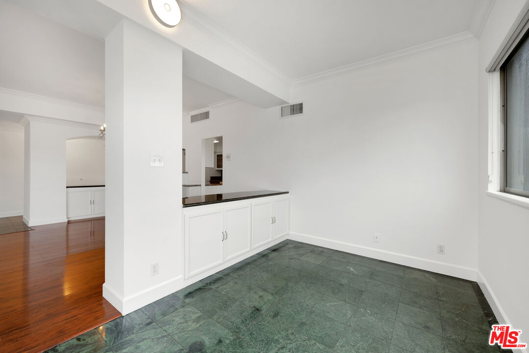 Los Angeles, California, 90024, United States, 3 Bedrooms Bedrooms, ,1 BathroomBathrooms,Residential,For Sale,1819230