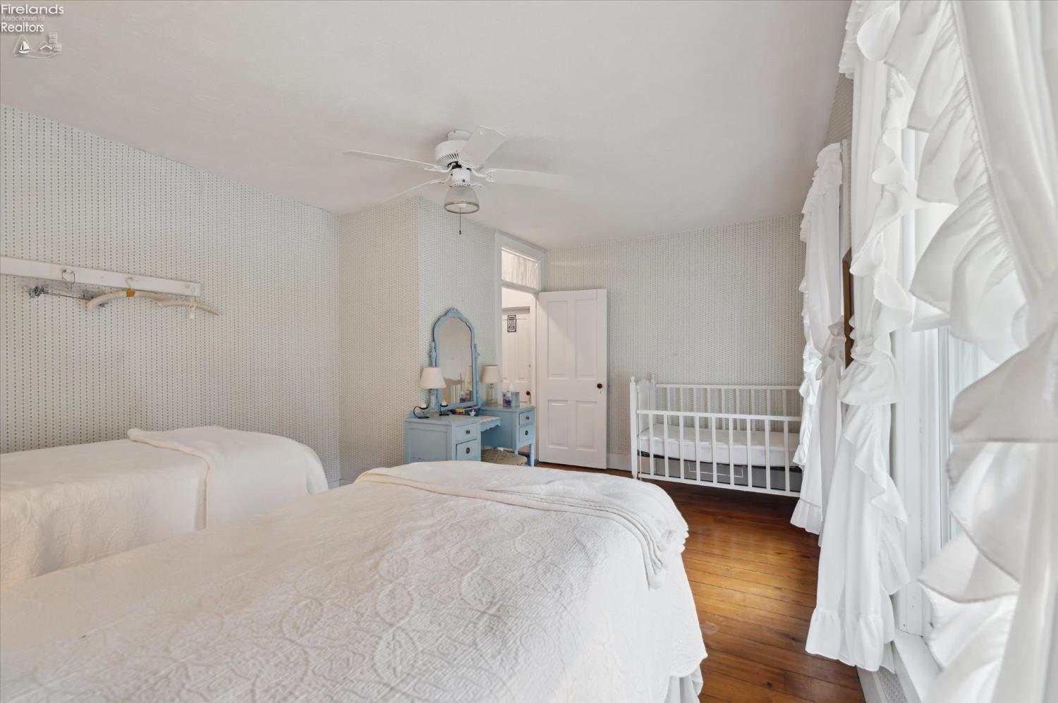 Put-In-Bay, Ohio, 43456, United States, 4 Bedrooms Bedrooms, ,2 BathroomsBathrooms,Residential,For Sale,1983936