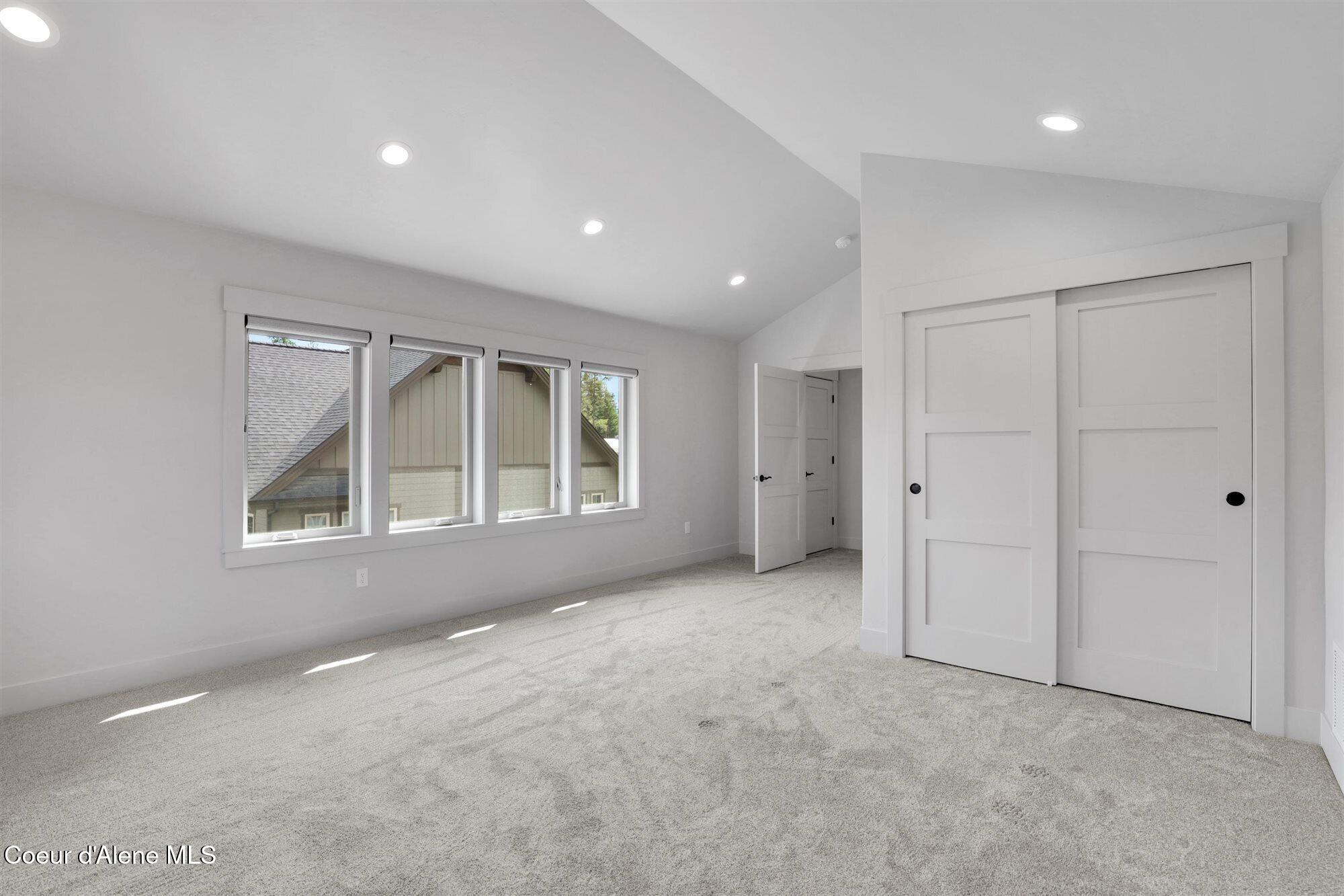 Hayden, Idaho, 83835, United States, 3 Bedrooms Bedrooms, ,3 BathroomsBathrooms,Residential,For Sale,1914272
