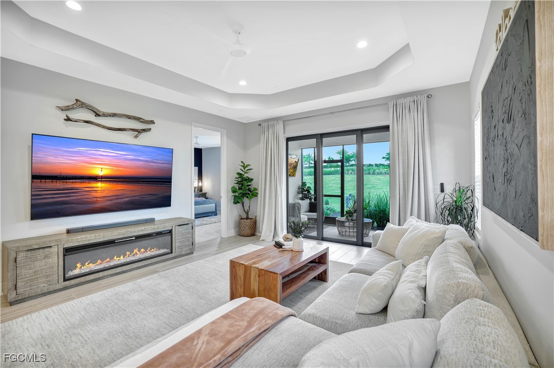 Naples, Florida, 34120, United States, 3 Bedrooms Bedrooms, ,2 BathroomsBathrooms,Residential,For Sale,1979736