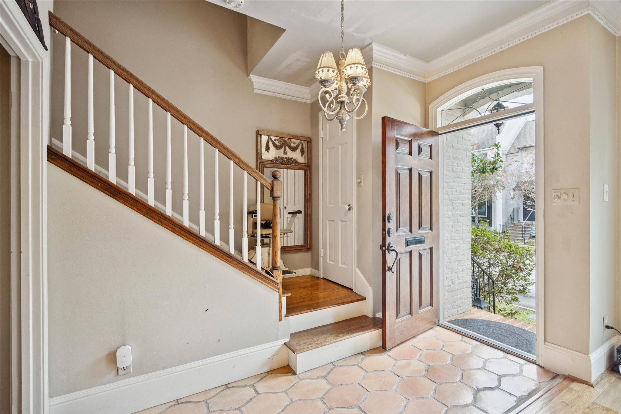  7525 Del Monte Drive - 物件實景