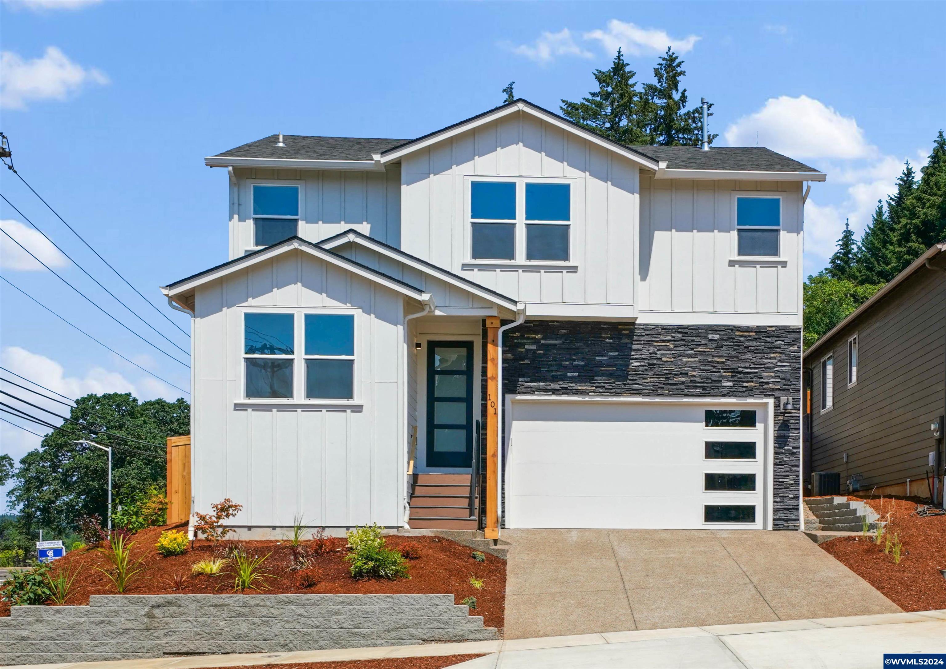 Salem, Oregon, 97306, United States, 3 Bedrooms Bedrooms, ,3 BathroomsBathrooms,Residential,For Sale,1695520