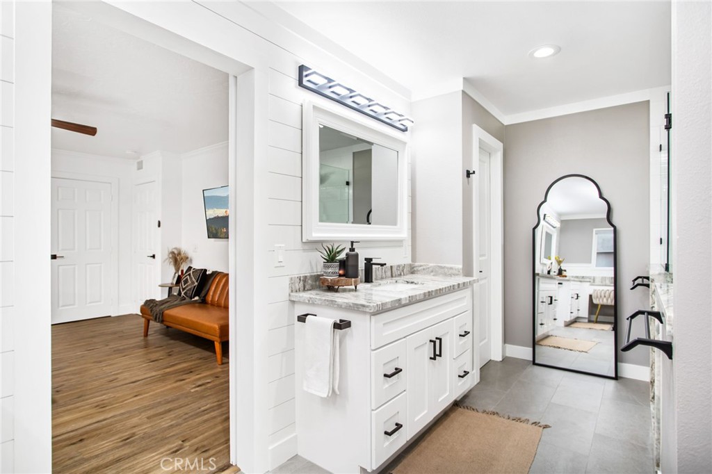 Canyon Lake, California, 92587, United States, 4 Bedrooms Bedrooms, ,3 BathroomsBathrooms,Residential,For Sale,2036955