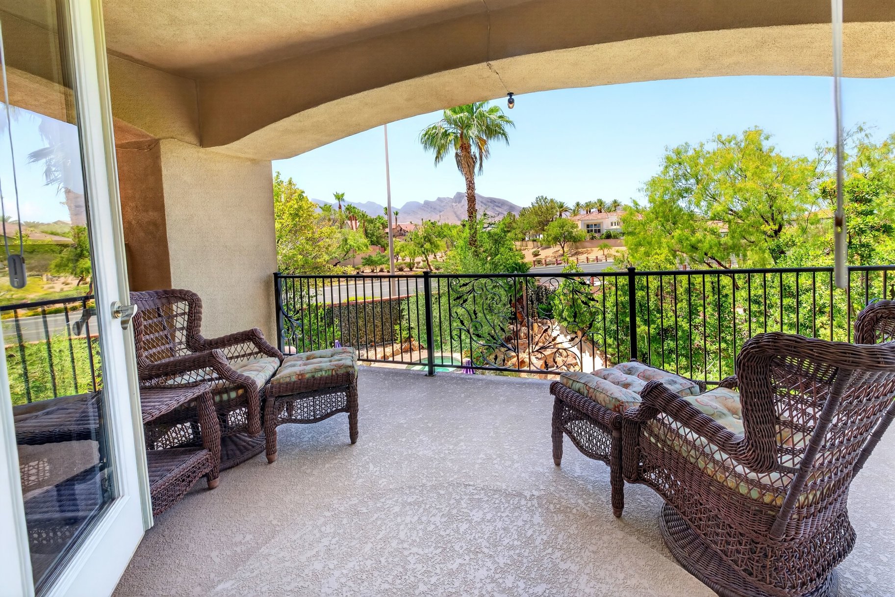  Mountain View home on Cul-de-Sac with Pool, Spa & Sport Court - 物件實景