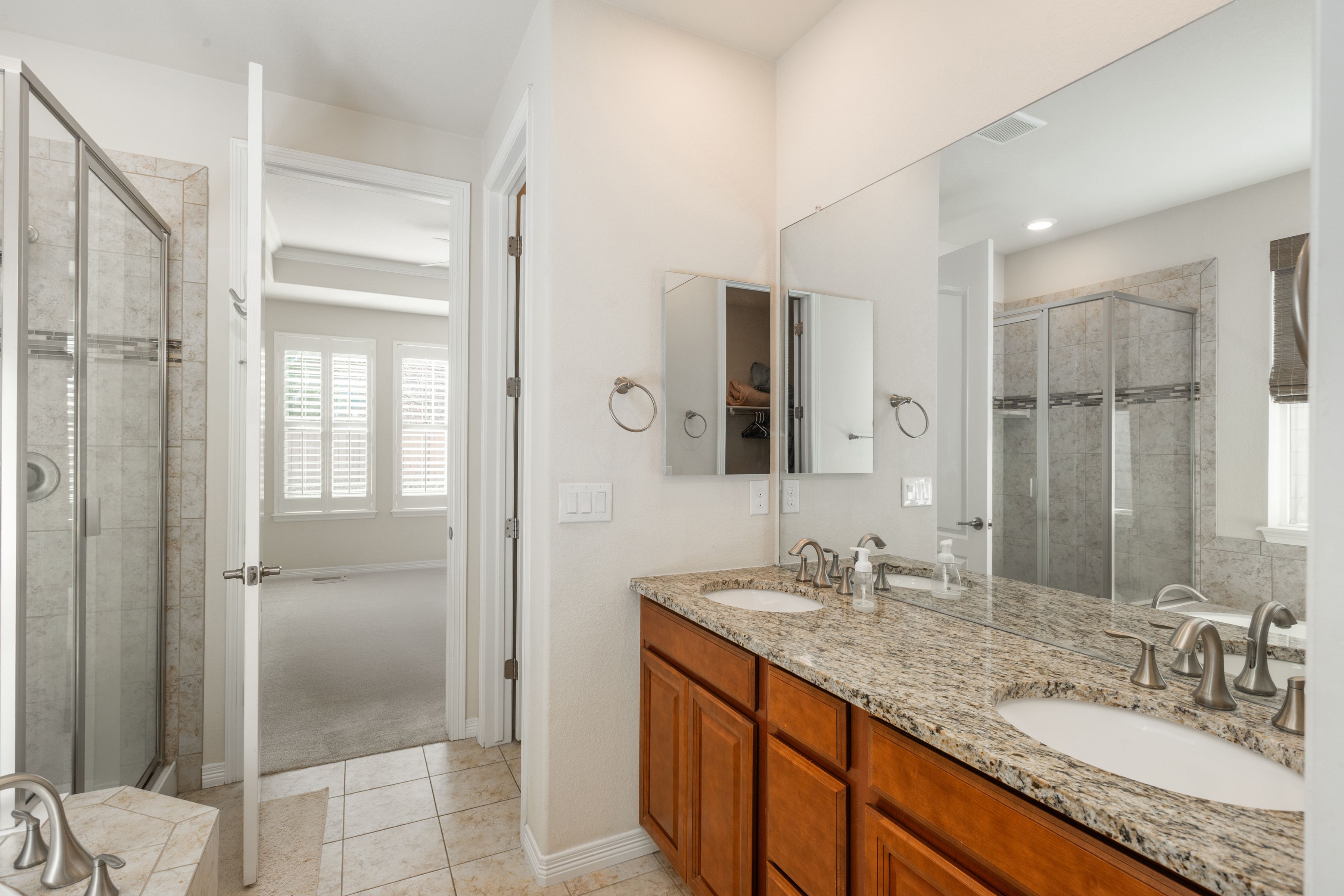  Move-In Ready Ranch With Great Curb Appeal - 物件實景