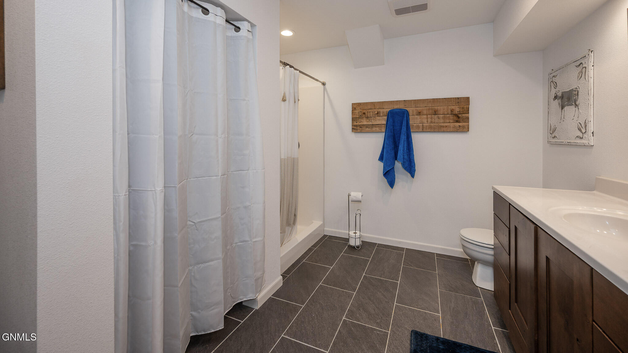 Zap, North Dakota, 58580, United States, 4 Bedrooms Bedrooms, ,1 BathroomBathrooms,Residential,For Sale,1937201