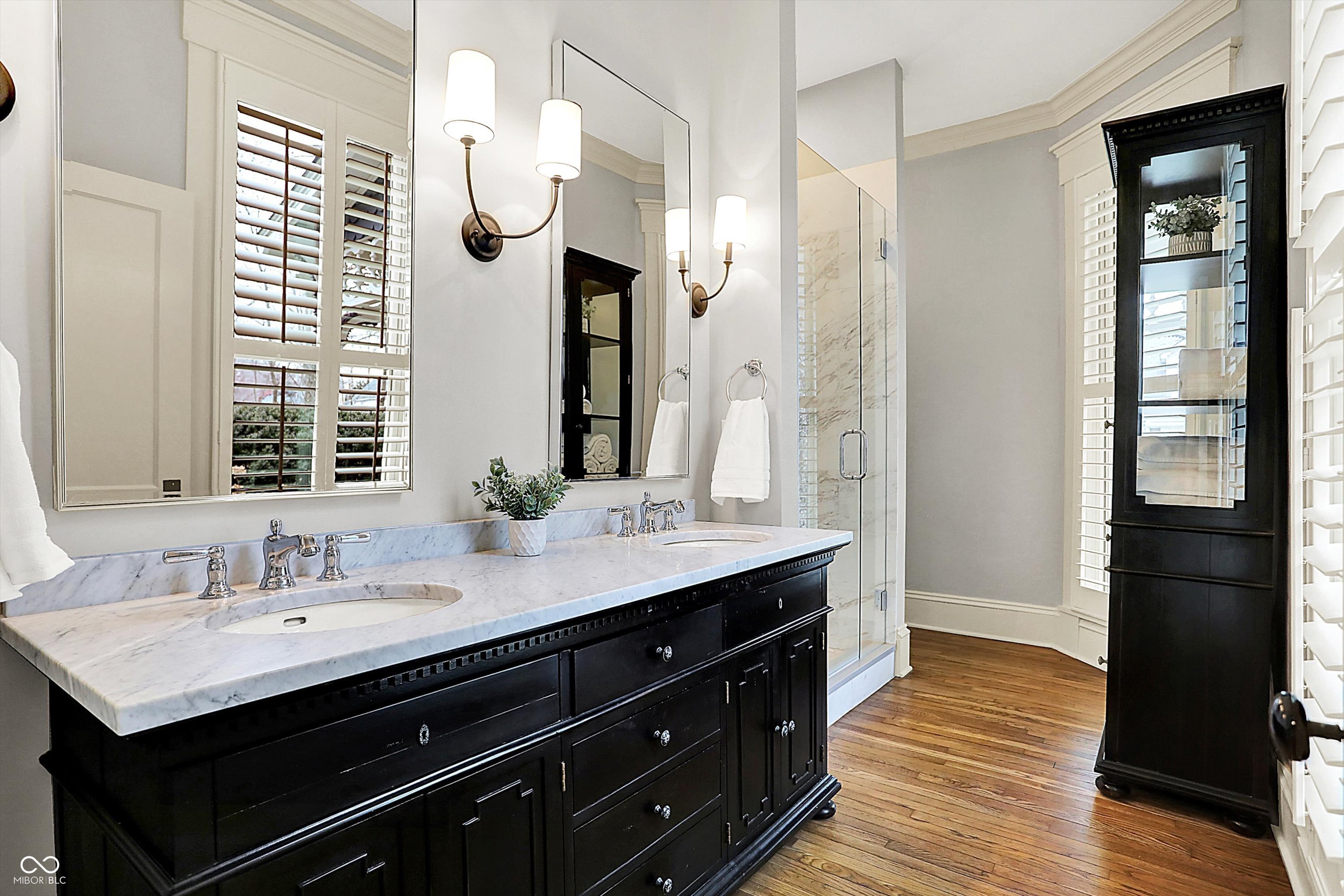 Zionsville, Indiana, 46077, United States, 6 Bedrooms Bedrooms, ,5 BathroomsBathrooms,Residential,For Sale,1766100