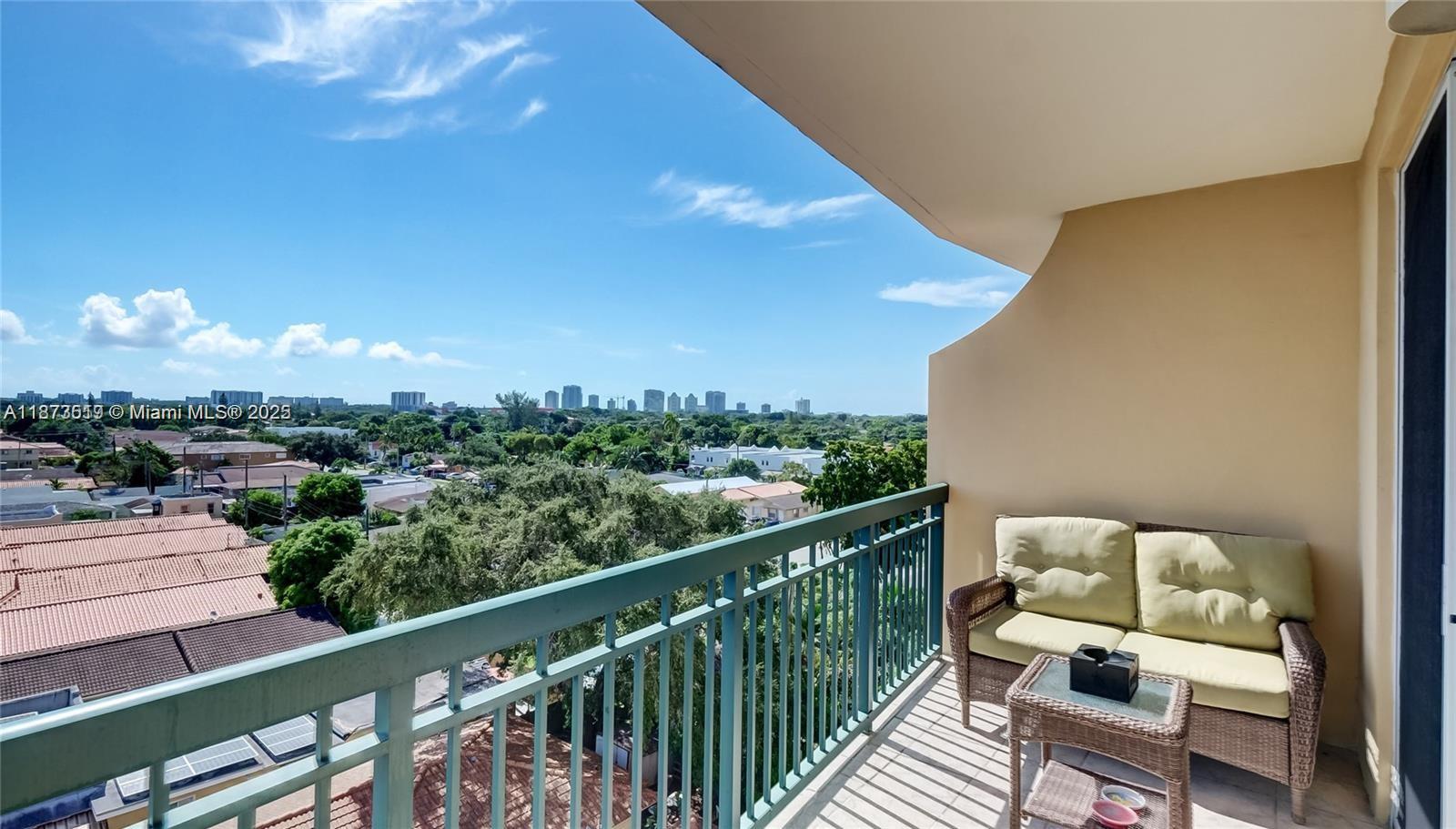 Miami, Florida, 33133, United States, 2 Bedrooms Bedrooms, ,2 BathroomsBathrooms,Residential,For Sale,1939288