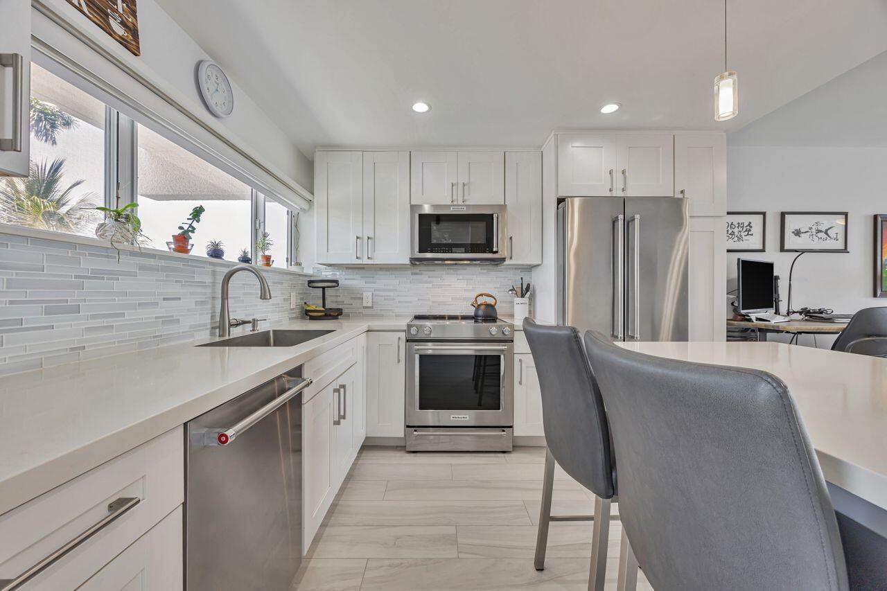 Deerfield Beach, Florida, 33441, United States, 1 Bedroom Bedrooms, ,1 BathroomBathrooms,Residential,For Sale,1804134