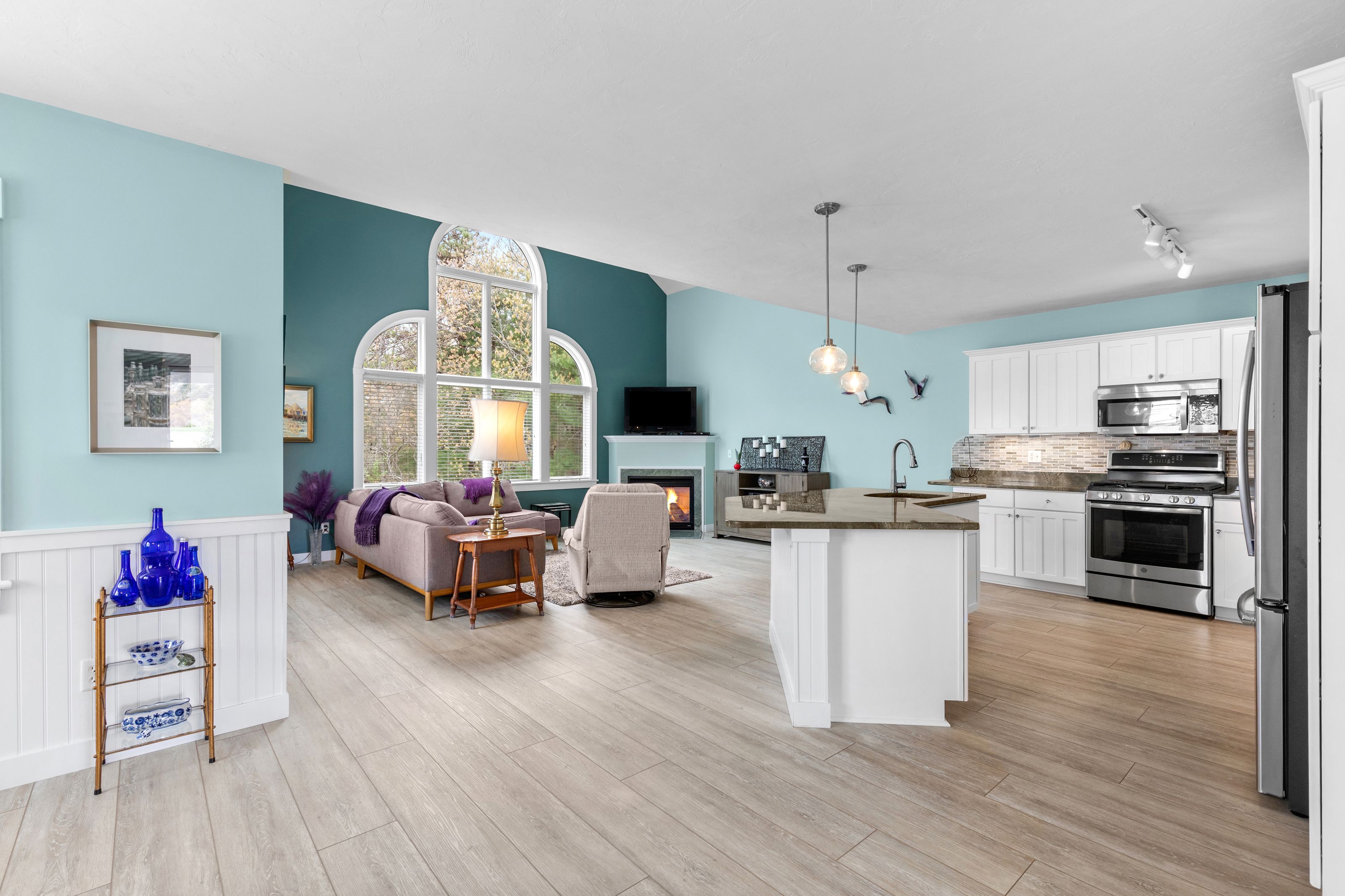  2 Beach Plum Lane Unit E, Bourne, MA, 02532 - 物件實景