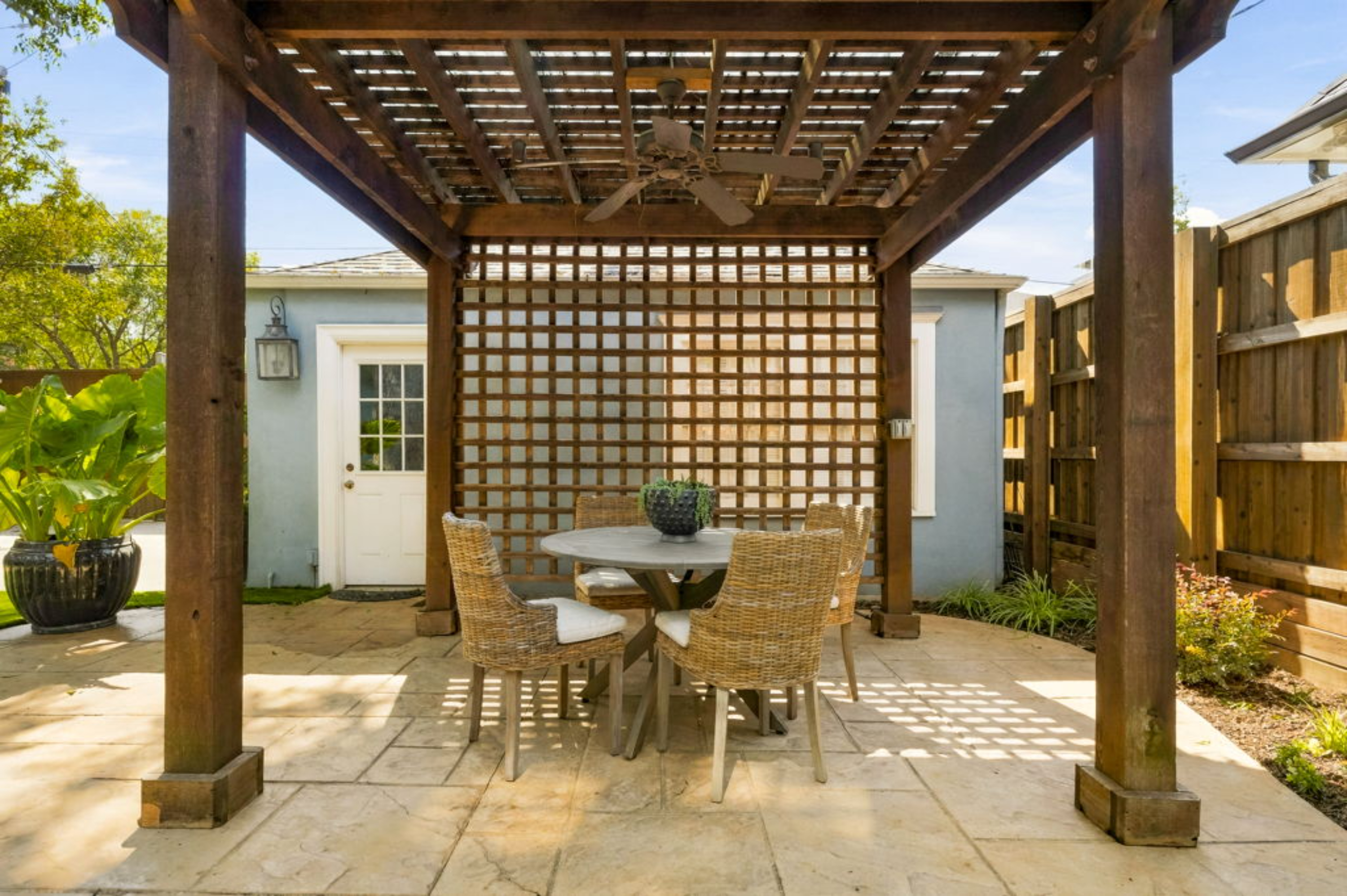  Updated Classic In Coveted West Highland Park - 物件實景