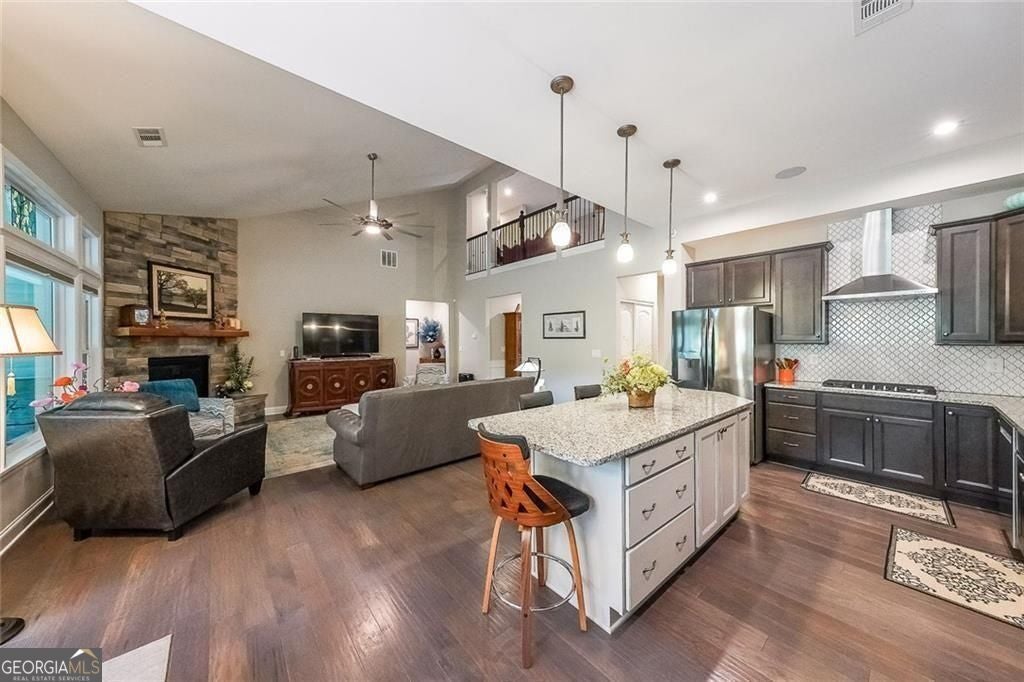 Canton, Georgia, 30114, United States, 3 Bedrooms Bedrooms, ,4 BathroomsBathrooms,Residential,For Sale,2006570