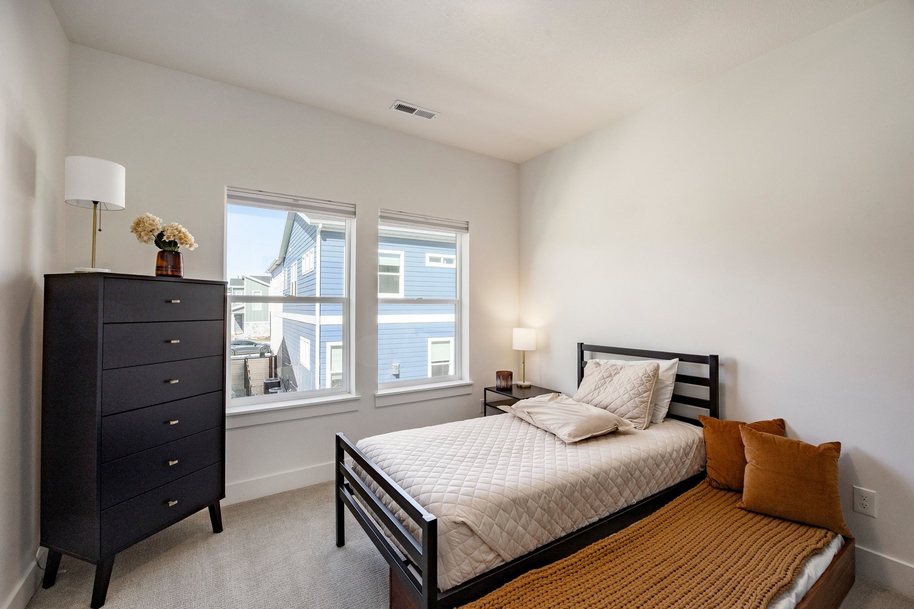  Stylish 2023 Move-In Ready Home  Silver Creek Village - 物件實景