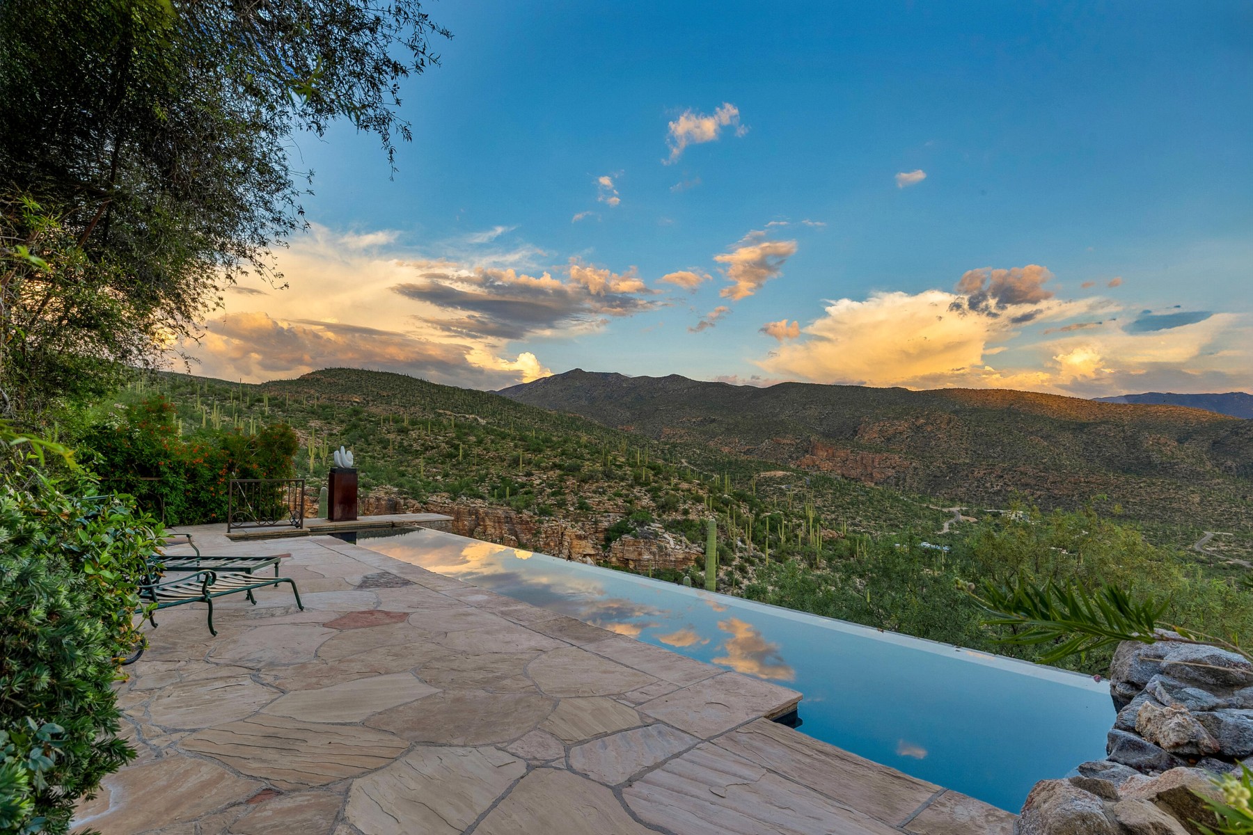  12536 E Mira Vista Canyon Place¦Tucson, AZ - 物件實景