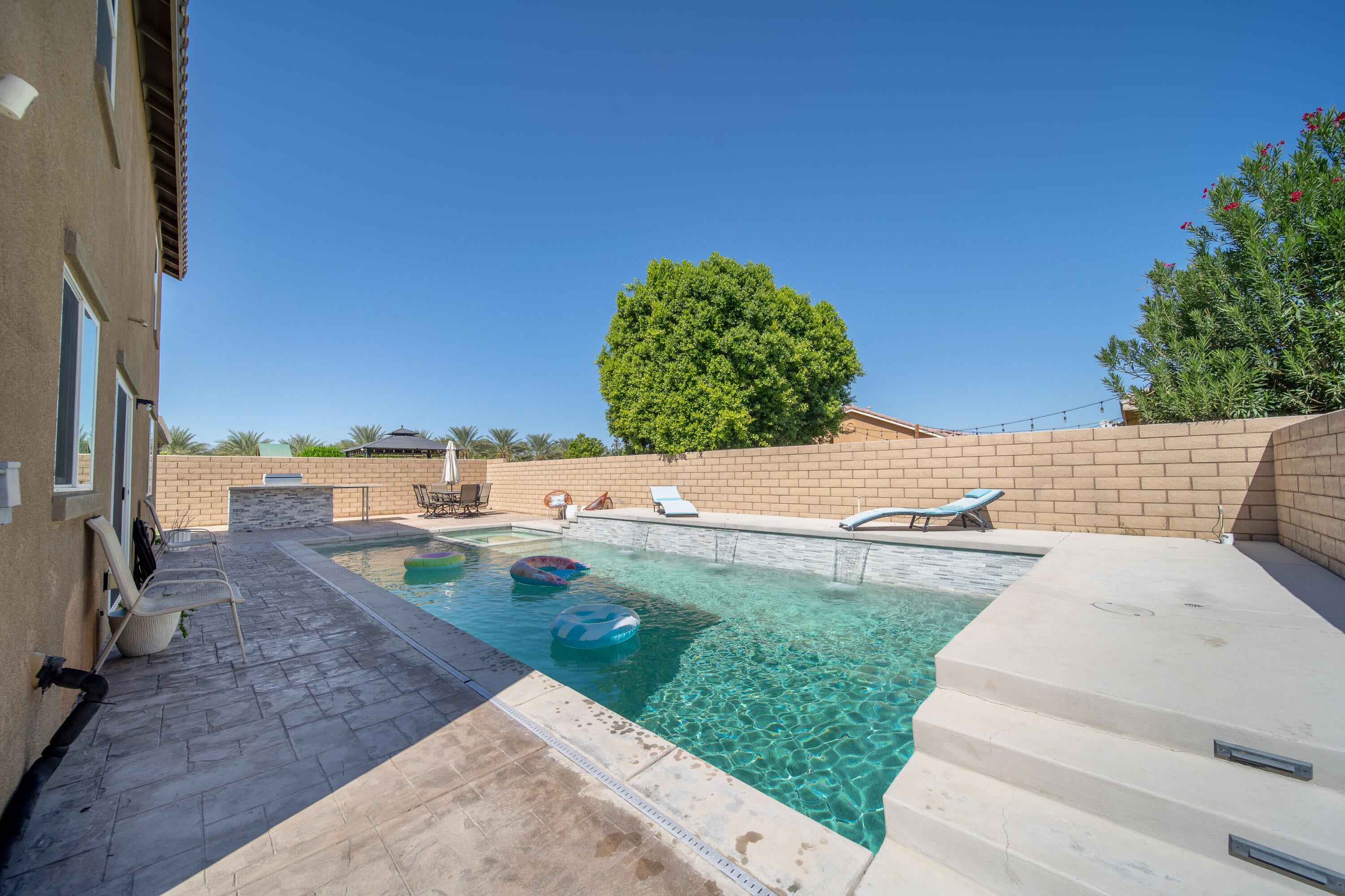Coachella, California, 92236, United States, 5 Bedrooms Bedrooms, ,3 BathroomsBathrooms,Residential,For Sale,2009359