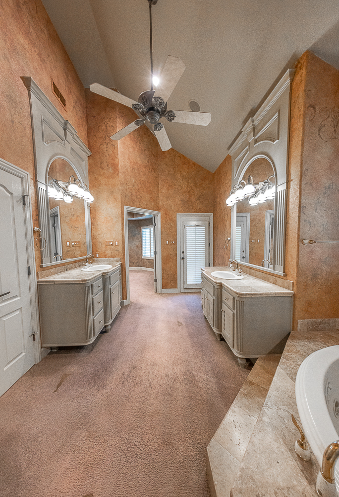 Lubbock, Texas, 79424, United States, 4 Bedrooms Bedrooms, ,3 BathroomsBathrooms,Residential,For Sale,1998502