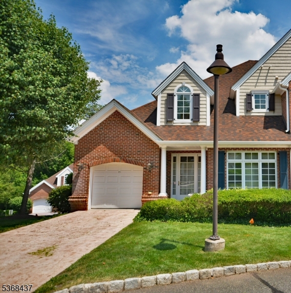 Watchung Boro, New Jersey, 07069, United States, 3 Bedrooms Bedrooms, ,3 BathroomsBathrooms,Residential,For Sale,1883486