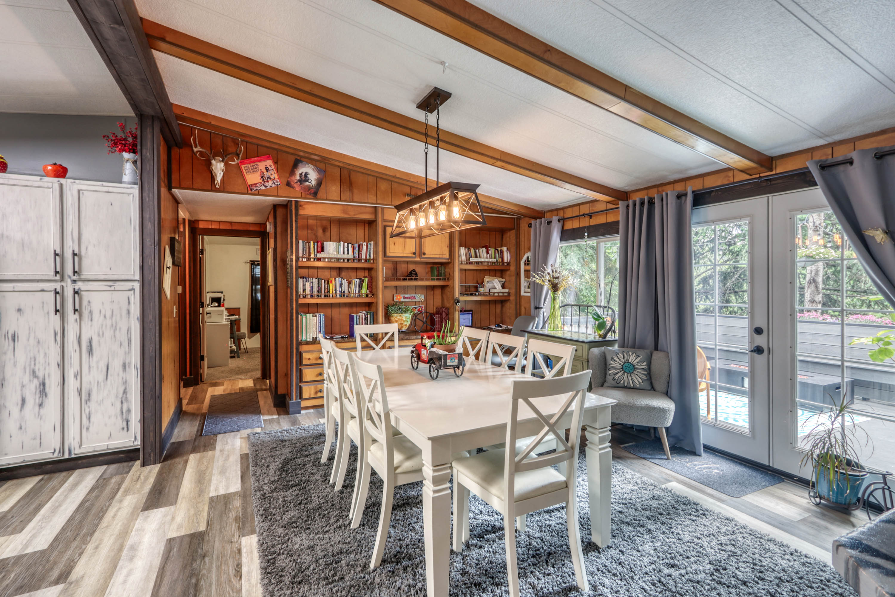 Kingston, Idaho, 83839, United States, 3 Bedrooms Bedrooms, ,2 BathroomsBathrooms,Residential,For Sale,1980630