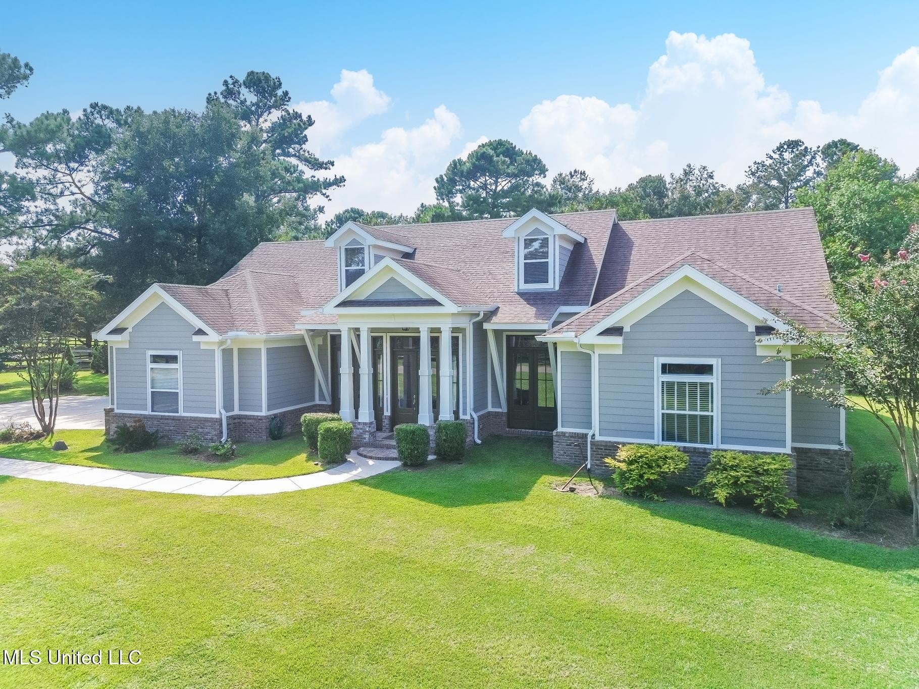 Pass Christian, Mississippi, 39571, United States, 3 Bedrooms Bedrooms, ,4 BathroomsBathrooms,Residential,For Sale,1943647