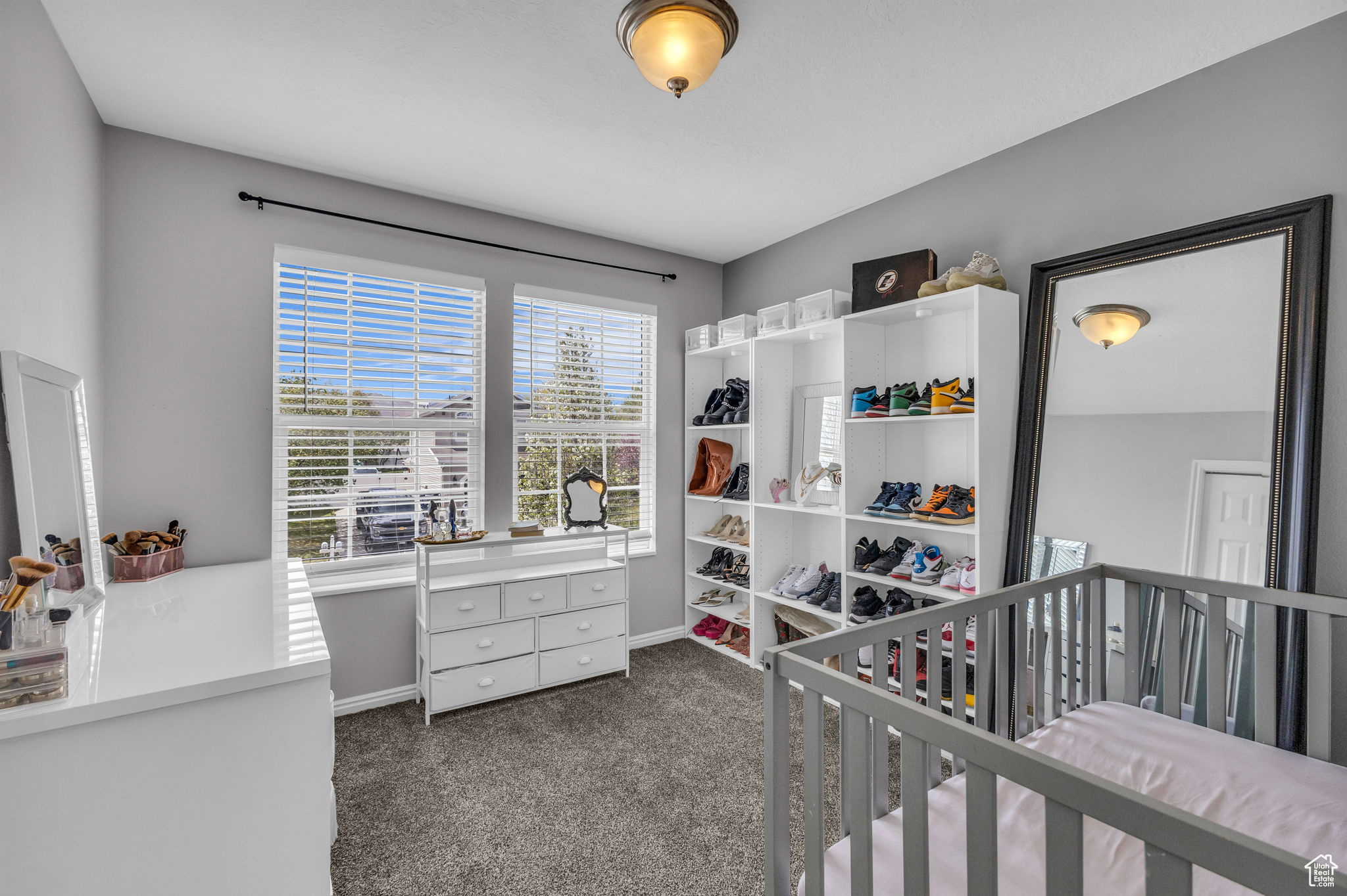 Herriman, Utah, 84096, United States, 5 Bedrooms Bedrooms, ,2 BathroomsBathrooms,Residential,For Sale,1850262