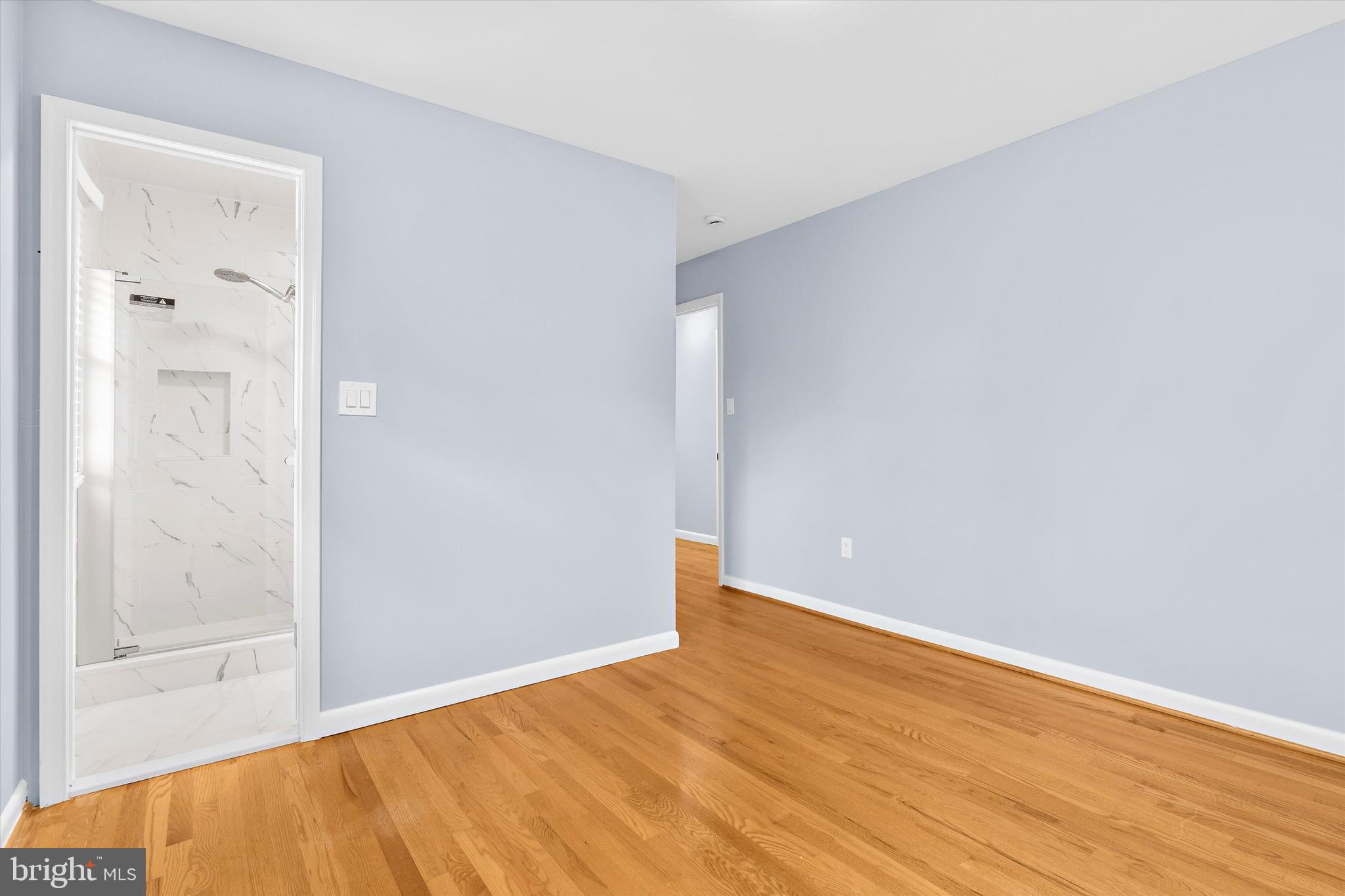 Rockville, Maryland, 20850, United States, 5 Bedrooms Bedrooms, ,5 BathroomsBathrooms,Residential,For Sale,1978251