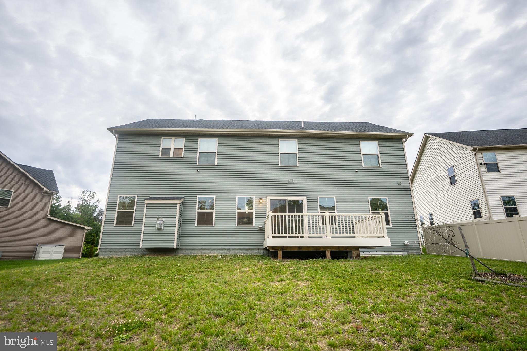 Accokeek, Maryland, 20607, United States, 6 Bedrooms Bedrooms, ,4 BathroomsBathrooms,Residential,For Sale,1888659