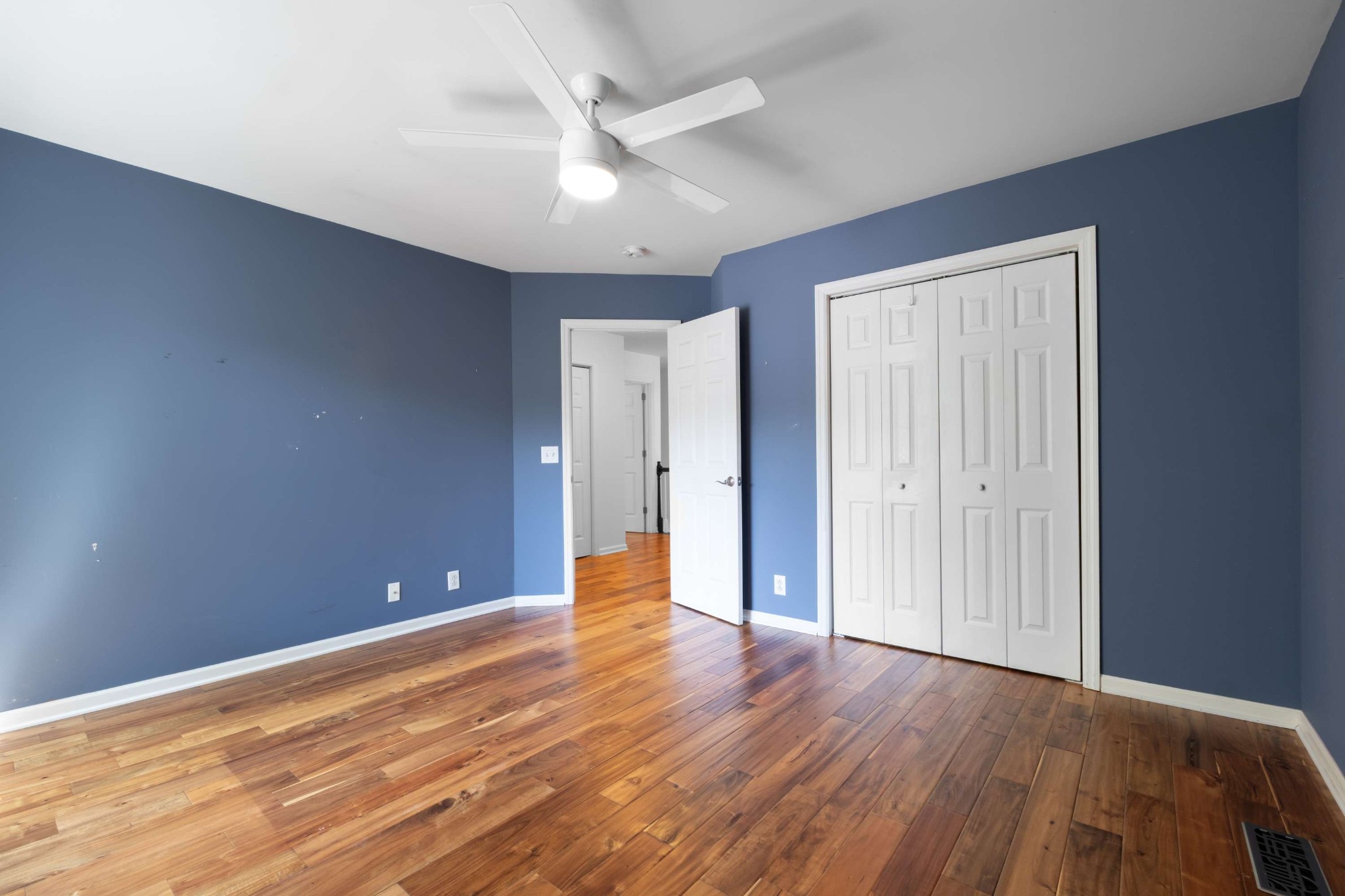  909 Buckskin Ct, Nashville, TN, 37221 - 物件實景