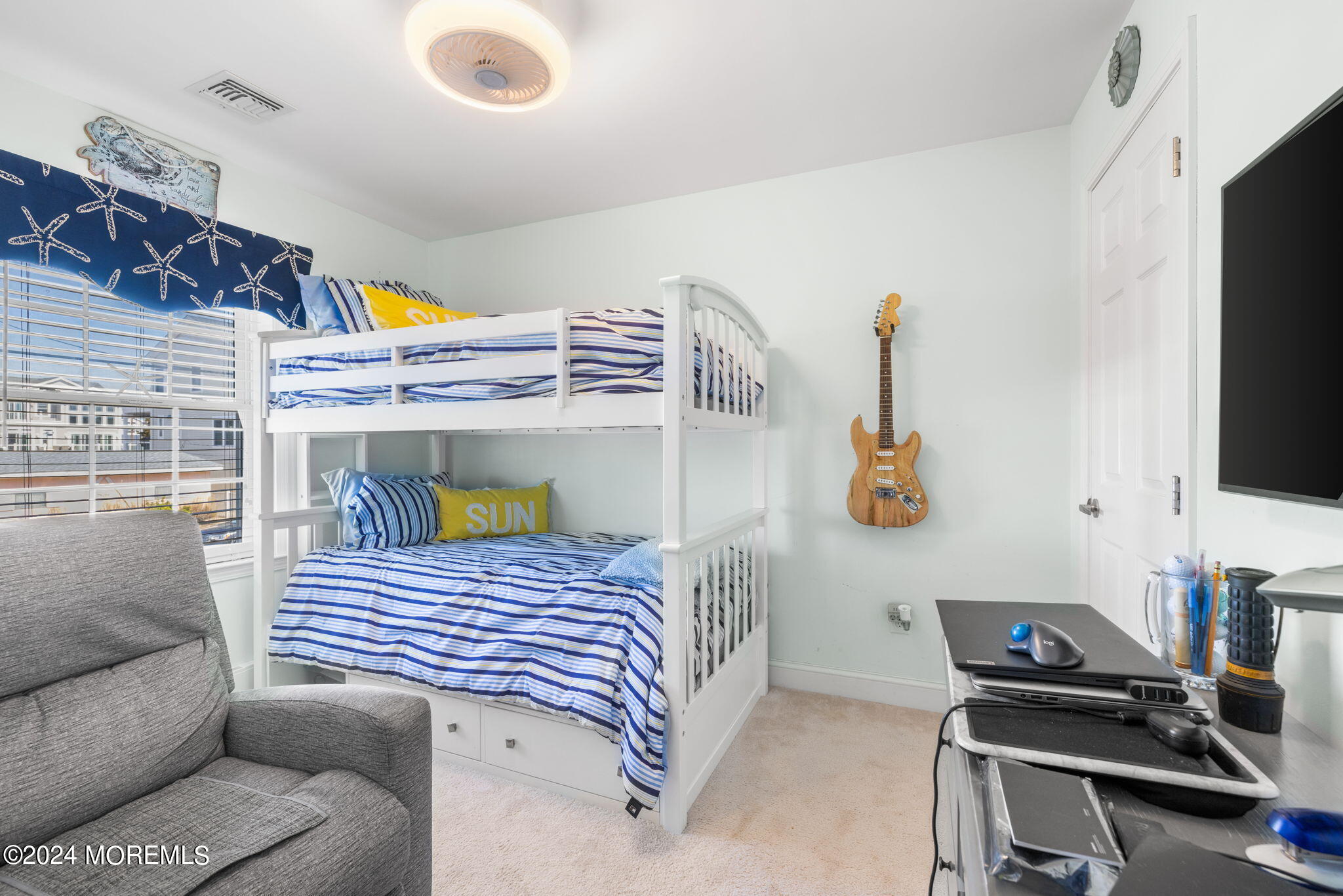 Beach Haven West, New Jersey, 08050, United States, 5 Bedrooms Bedrooms, ,3 BathroomsBathrooms,Residential,For Sale,1938466