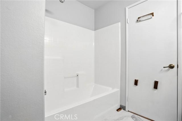 Lake Elsinore, California, 92530, United States, 3 Bedrooms Bedrooms, ,2 BathroomsBathrooms,Residential,For Sale,1924761