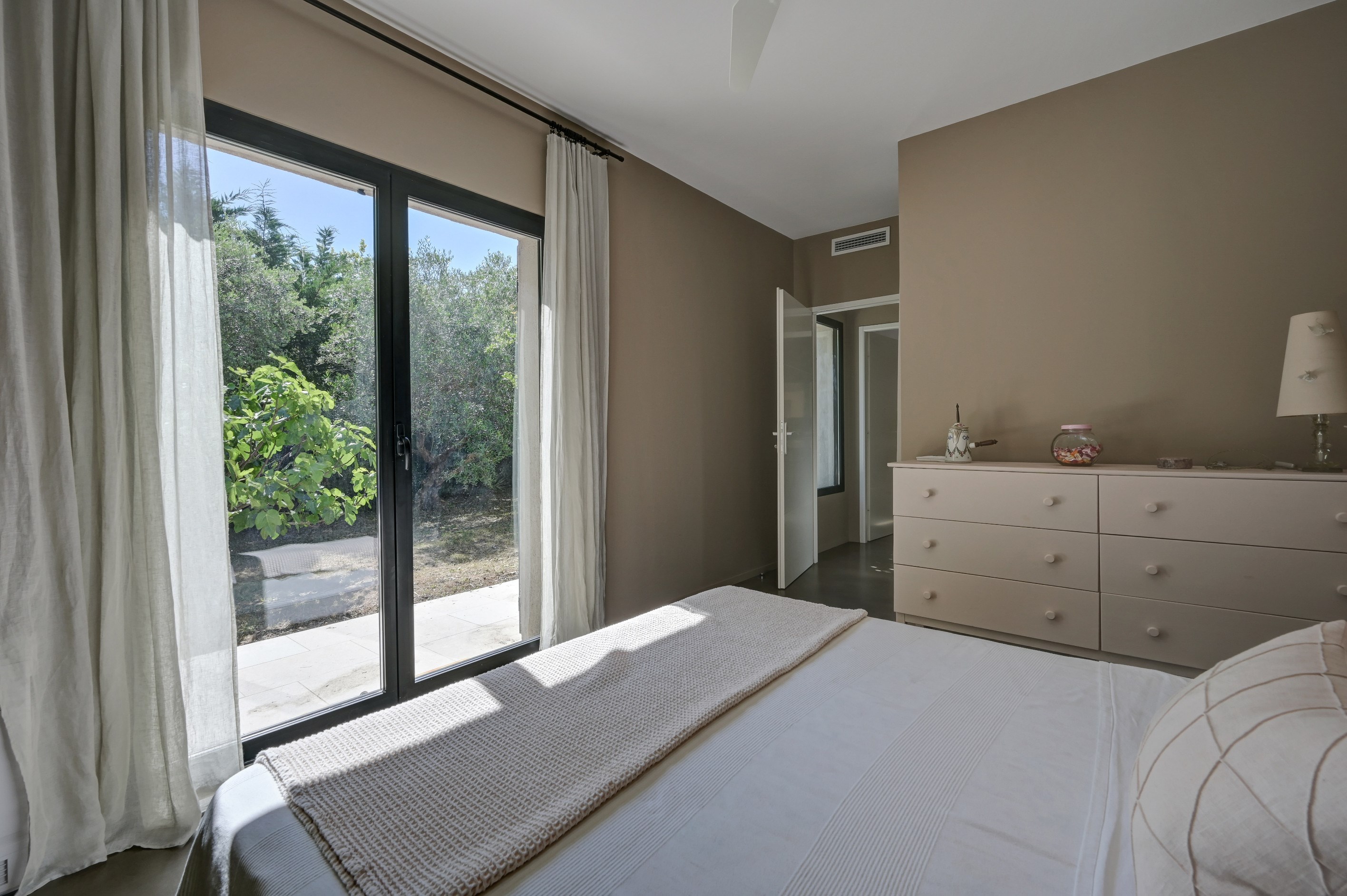  Saint Rémy de Provence - Beautiful contemporary house 10 minutes