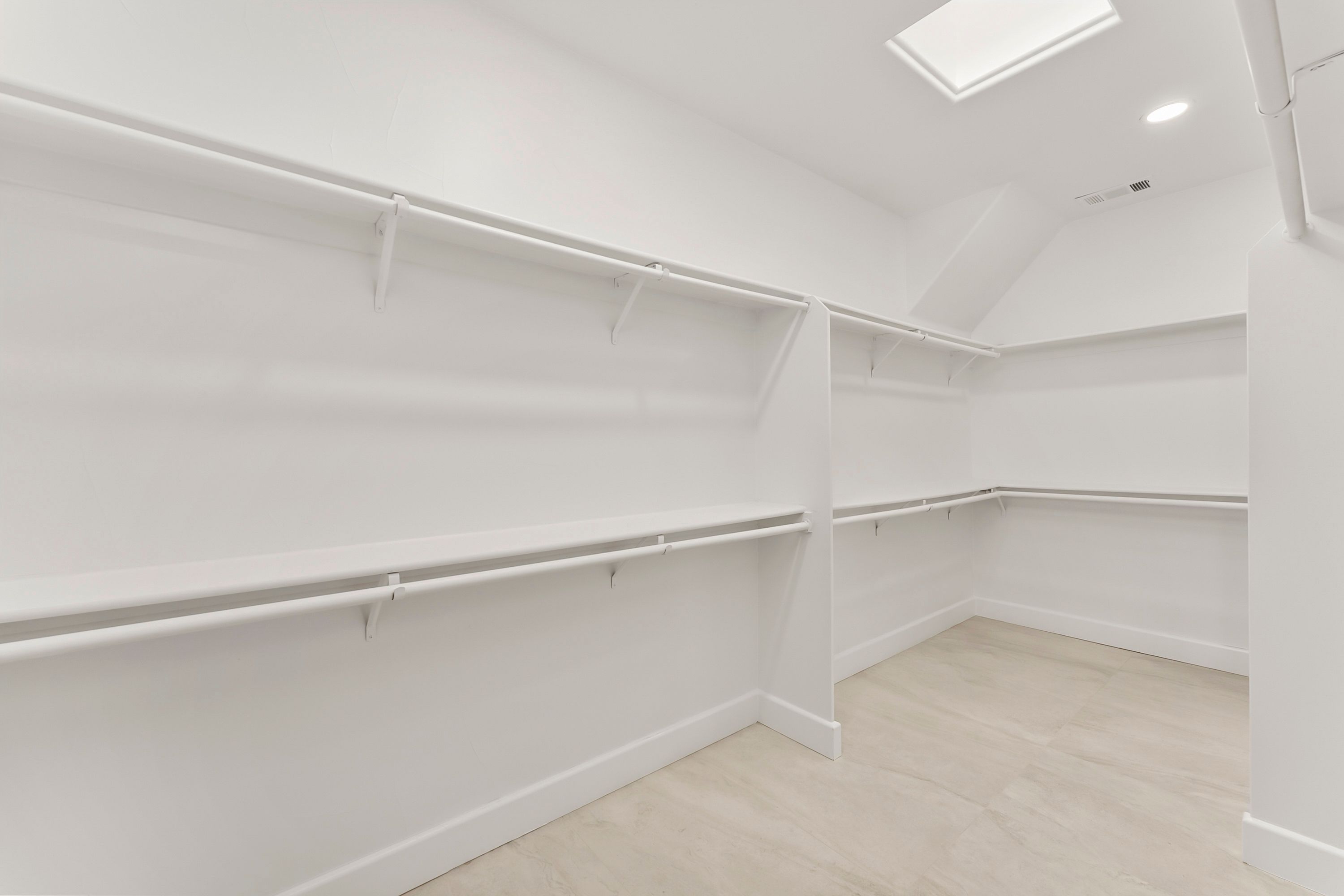  40 Acres - Big Views - Renovated Home - 物件實景