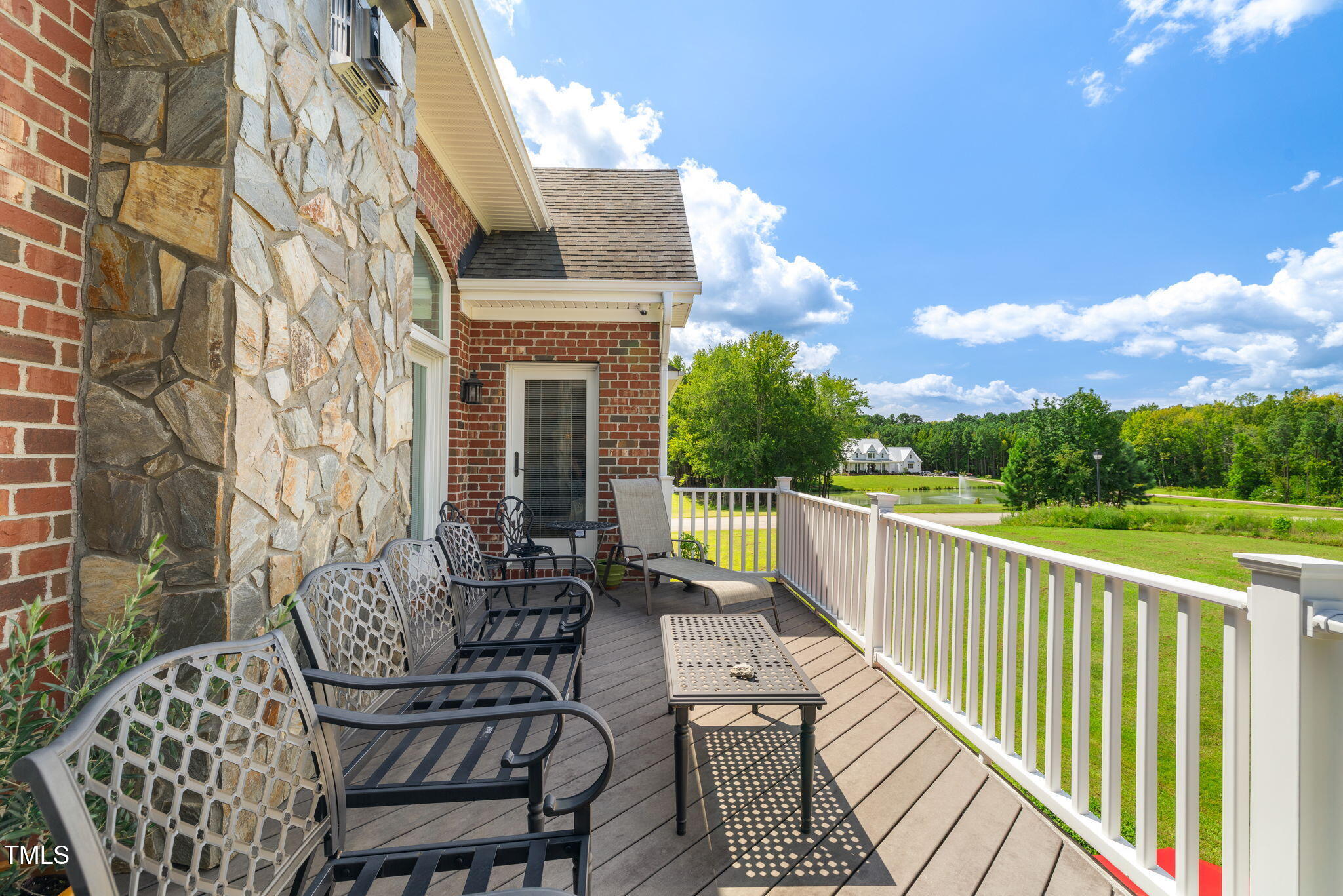 South Hill, Virginia, 23917, United States, 6 Bedrooms Bedrooms, ,5 BathroomsBathrooms,Residential,For Sale,1940439