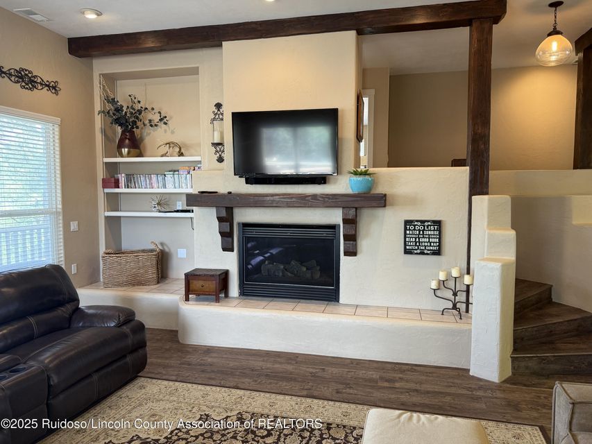 Ruidoso, New Mexico, 88345, United States, 4 Bedrooms Bedrooms, ,3 BathroomsBathrooms,Residential,For Sale,1895343