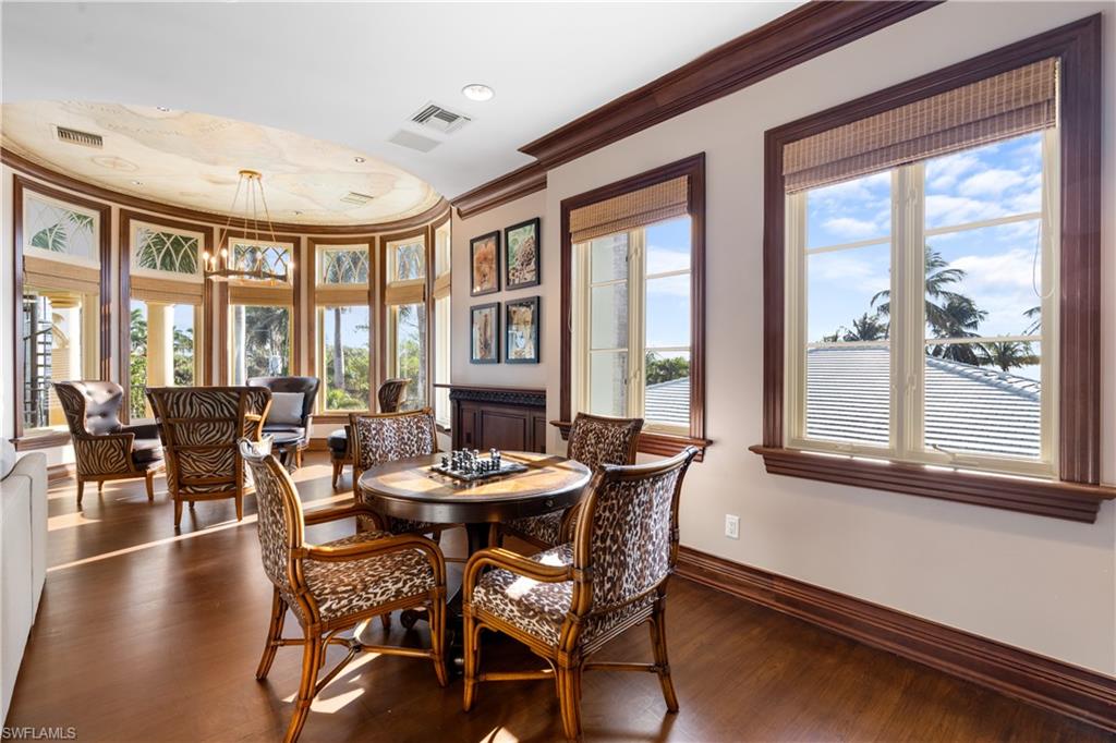 40 5th Ave S, Naples, Florida, 34102, United States, 5 Bedrooms Bedrooms, ,7 BathroomsBathrooms,Residential,For Sale,40 5th Ave S,1482244