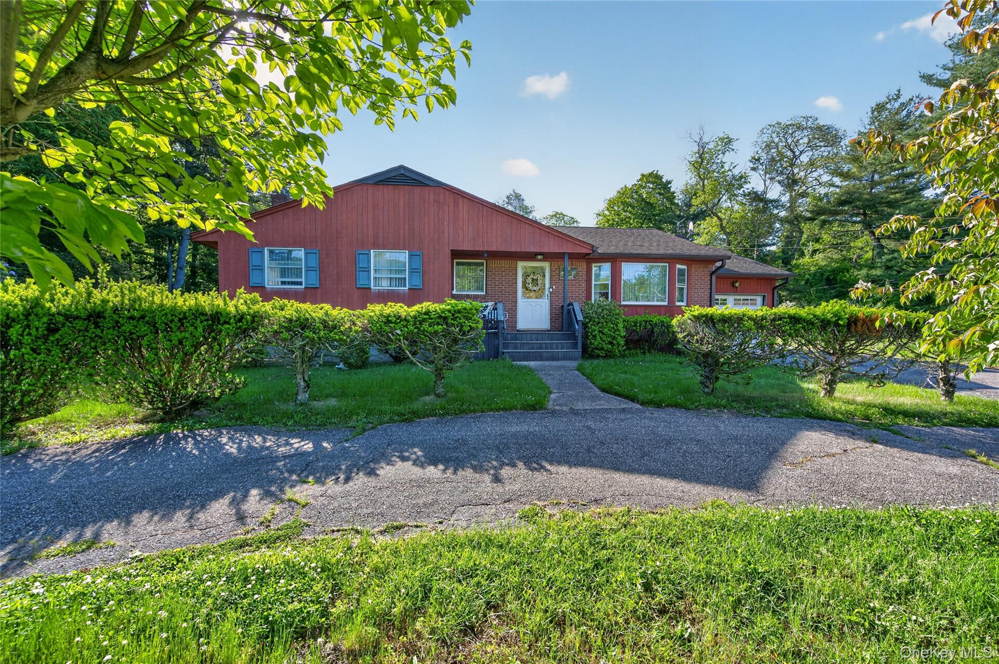  660 Washington Avenue, Plainview, NY, 11803 - 物件實景