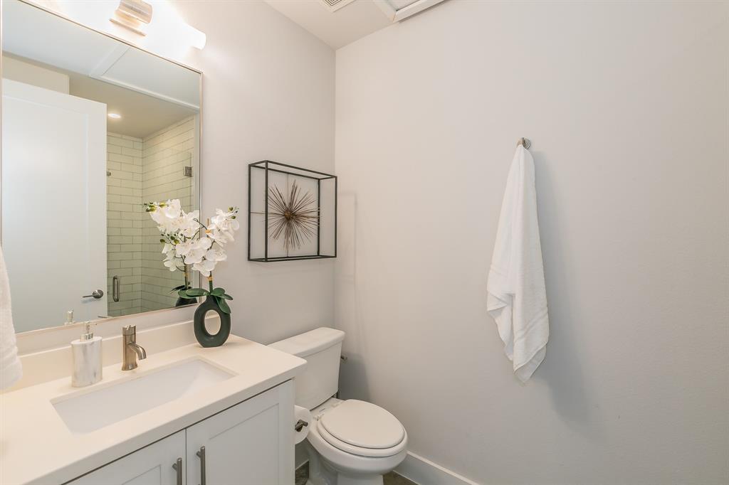 Dallas, Texas, 75204, United States, 3 Bedrooms Bedrooms, ,4 BathroomsBathrooms,Residential,For Sale,1848953