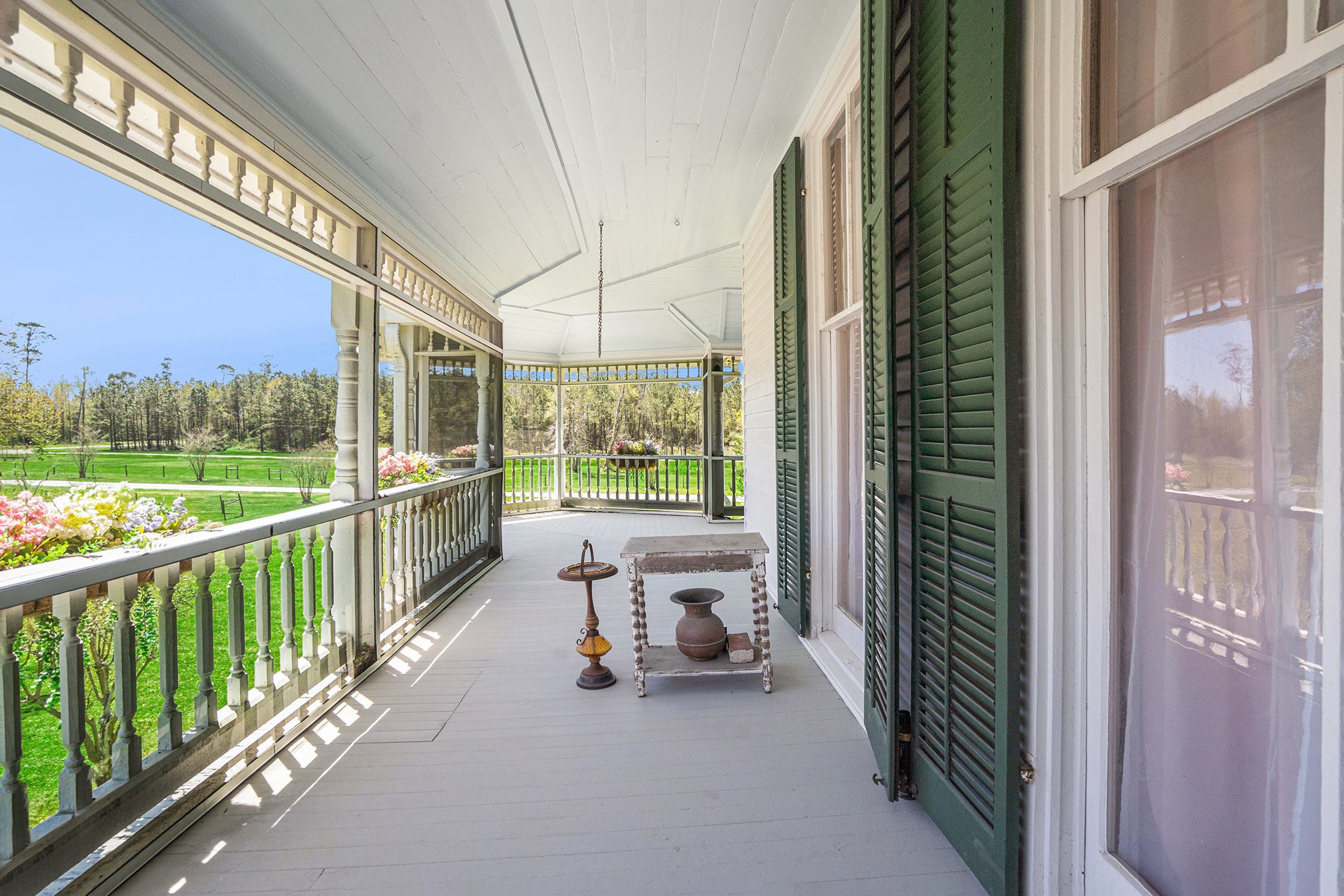 Anahuac, Texas, 77514, United States, 3 Bedrooms Bedrooms, ,2 BathroomsBathrooms,Residential,For Sale,1908288