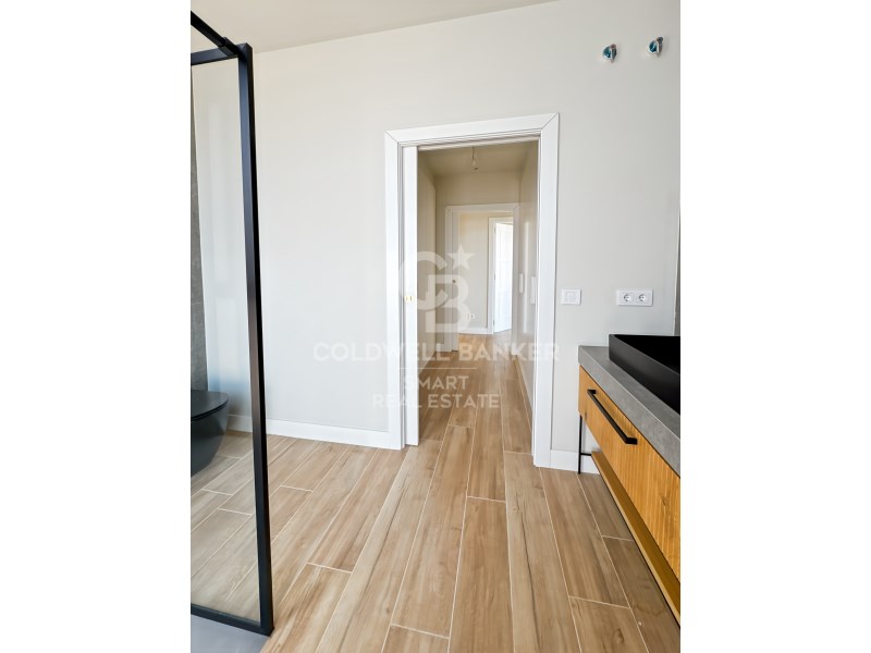 Oleiros, Galicia, 15172, ES, 2 Bedrooms Bedrooms, ,2 BathroomsBathrooms,Residential,For Sale,1891297