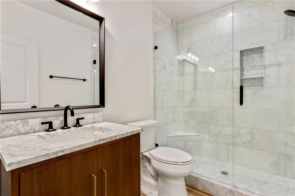 Atlanta, Georgia, 30341, United States, 5 Bedrooms Bedrooms, ,5 BathroomsBathrooms,Residential,For Sale,1845419