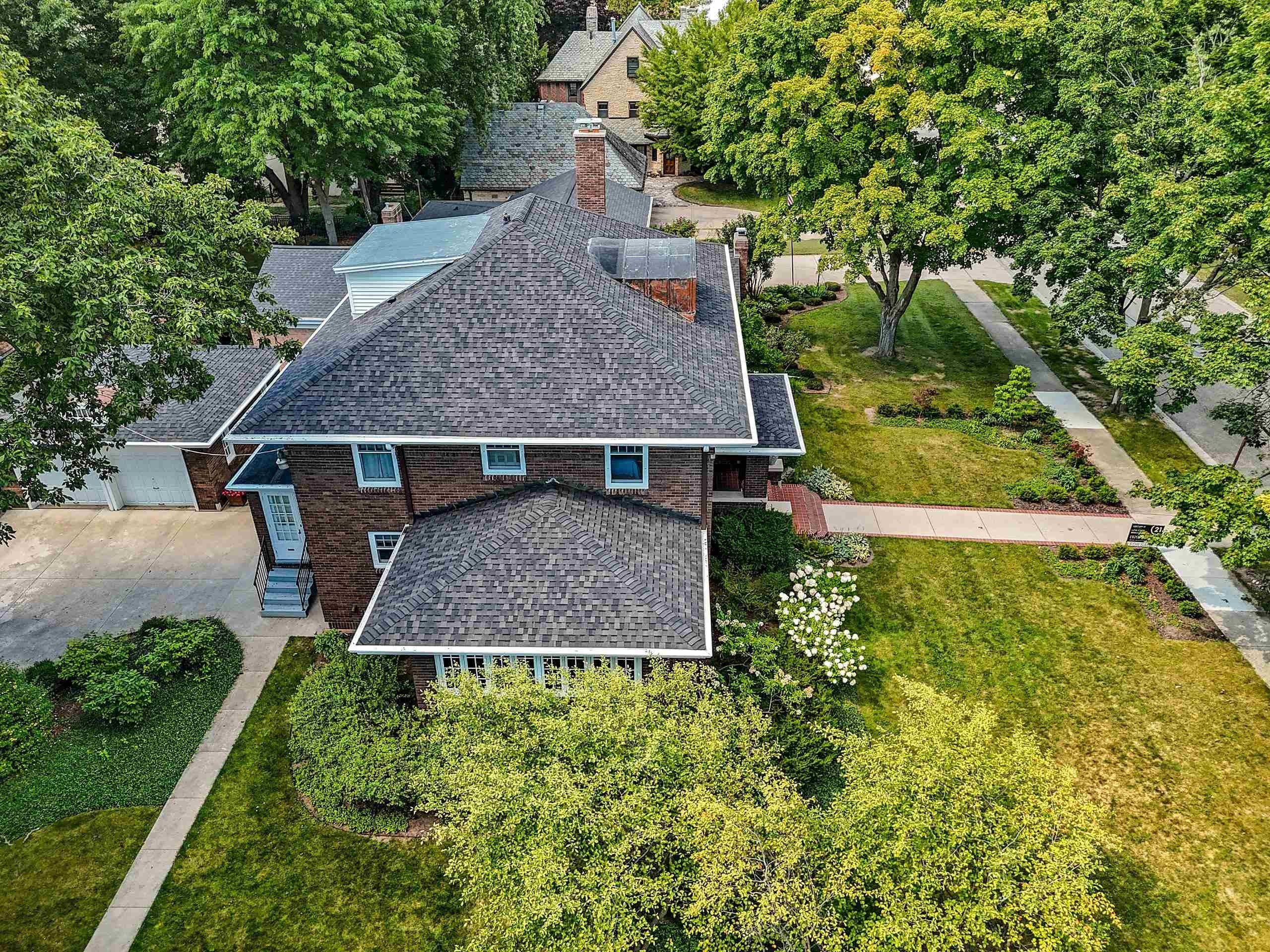 GREEN BAY, Wisconsin, 54301-3217, United States, 4 Bedrooms Bedrooms, ,3 BathroomsBathrooms,Residential,For Sale,1984503