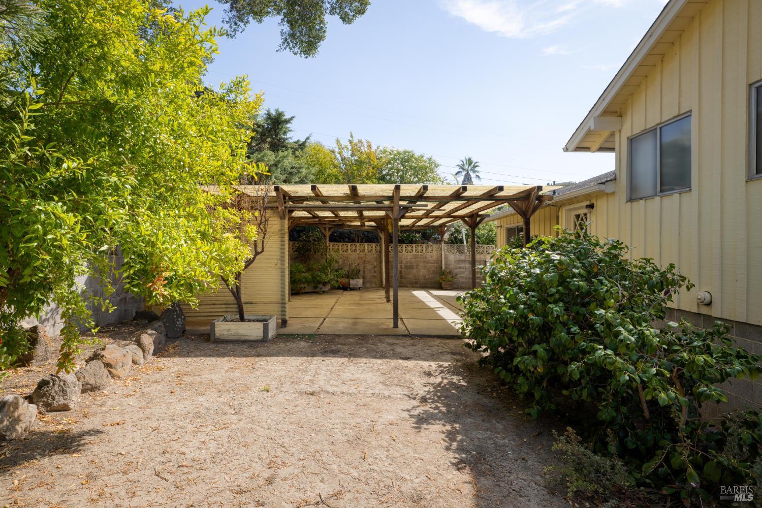 Petaluma, California, 94952, United States, 3 Bedrooms Bedrooms, ,3 BathroomsBathrooms,Residential,For Sale,1981148