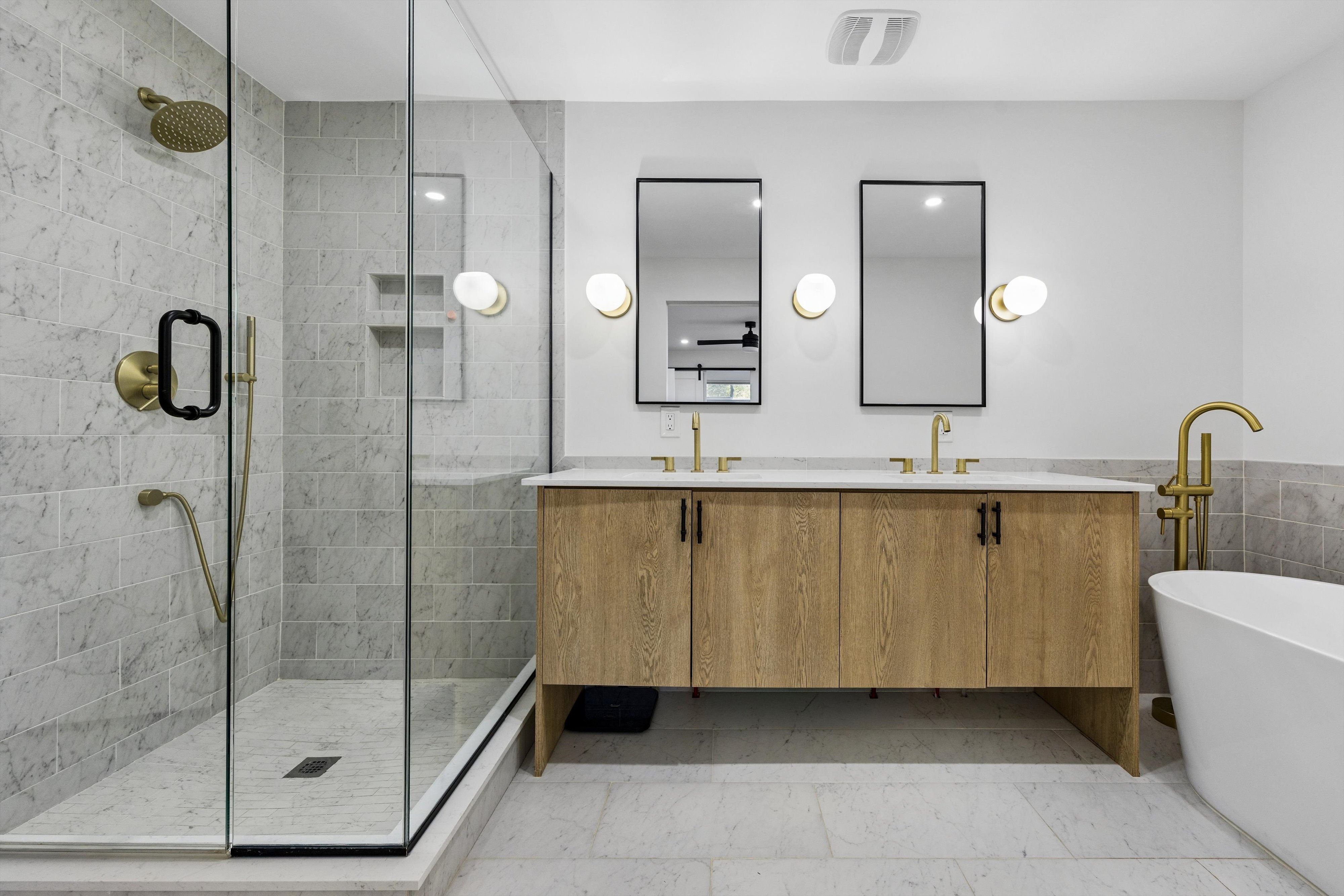  Beautifully renovated-perfect blend of modern functionality, thoughtful design - 物件實景